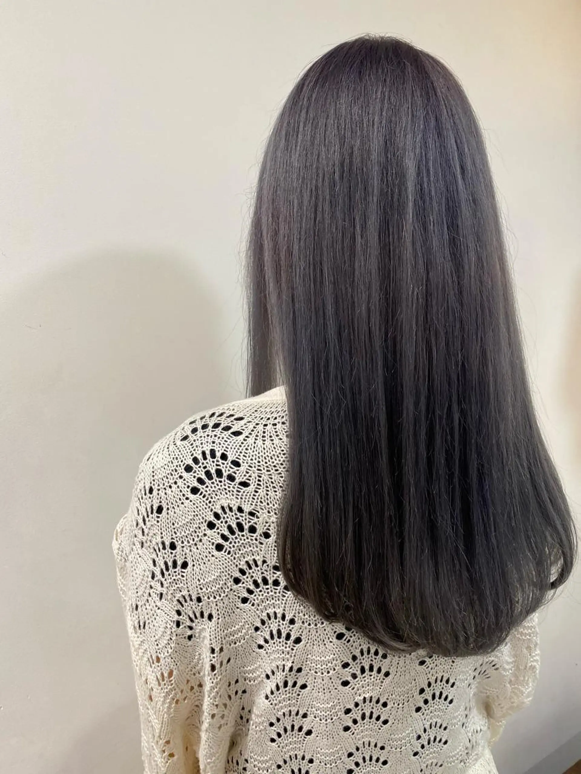 ロング カラー ヘアアレンジ ブリーチ パープルカラー 福壽 優奈のヘアスタイル