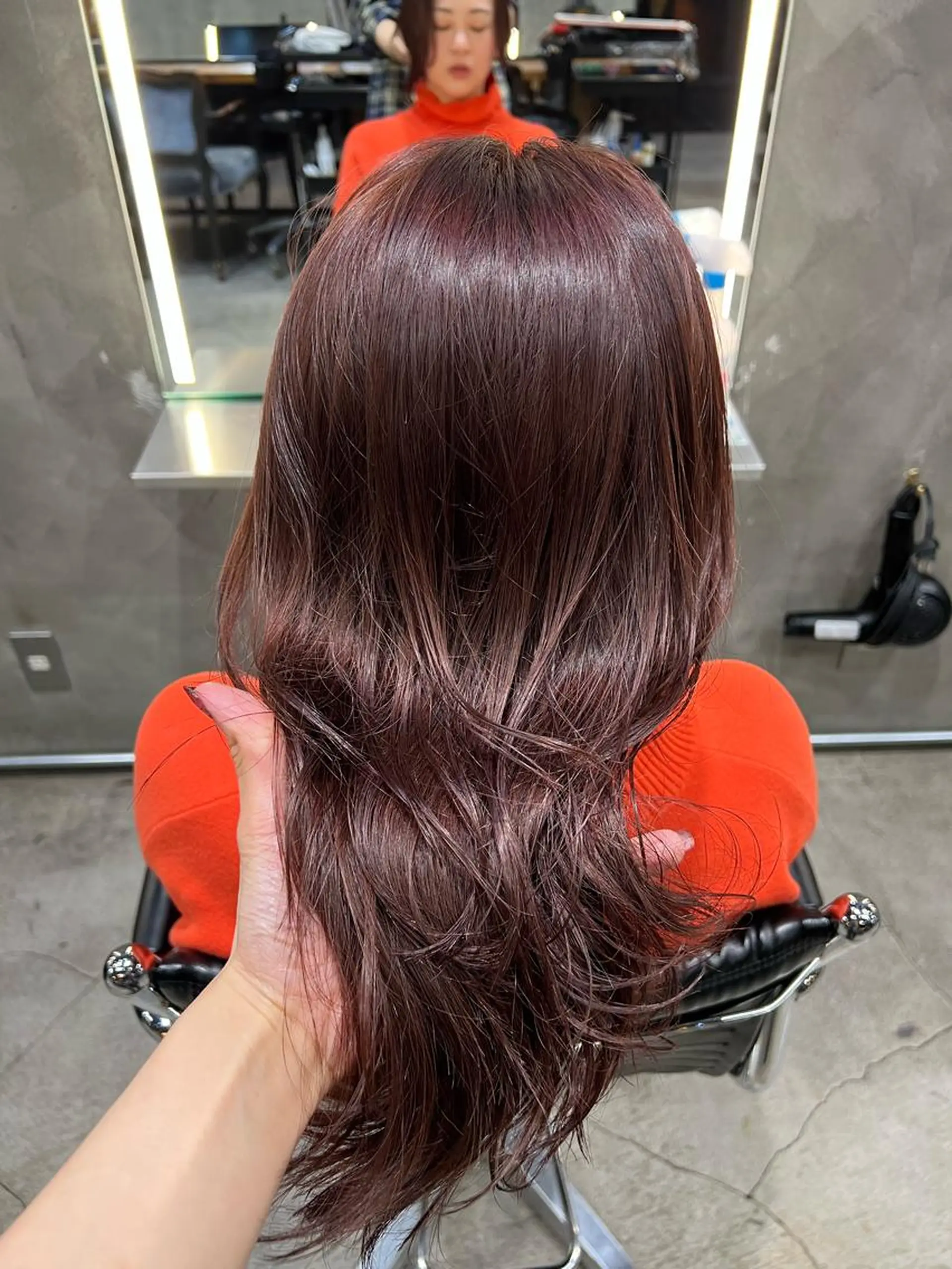 セミロング カラー 圧倒的デザイン力 店長🎨RENAのヘアスタイル