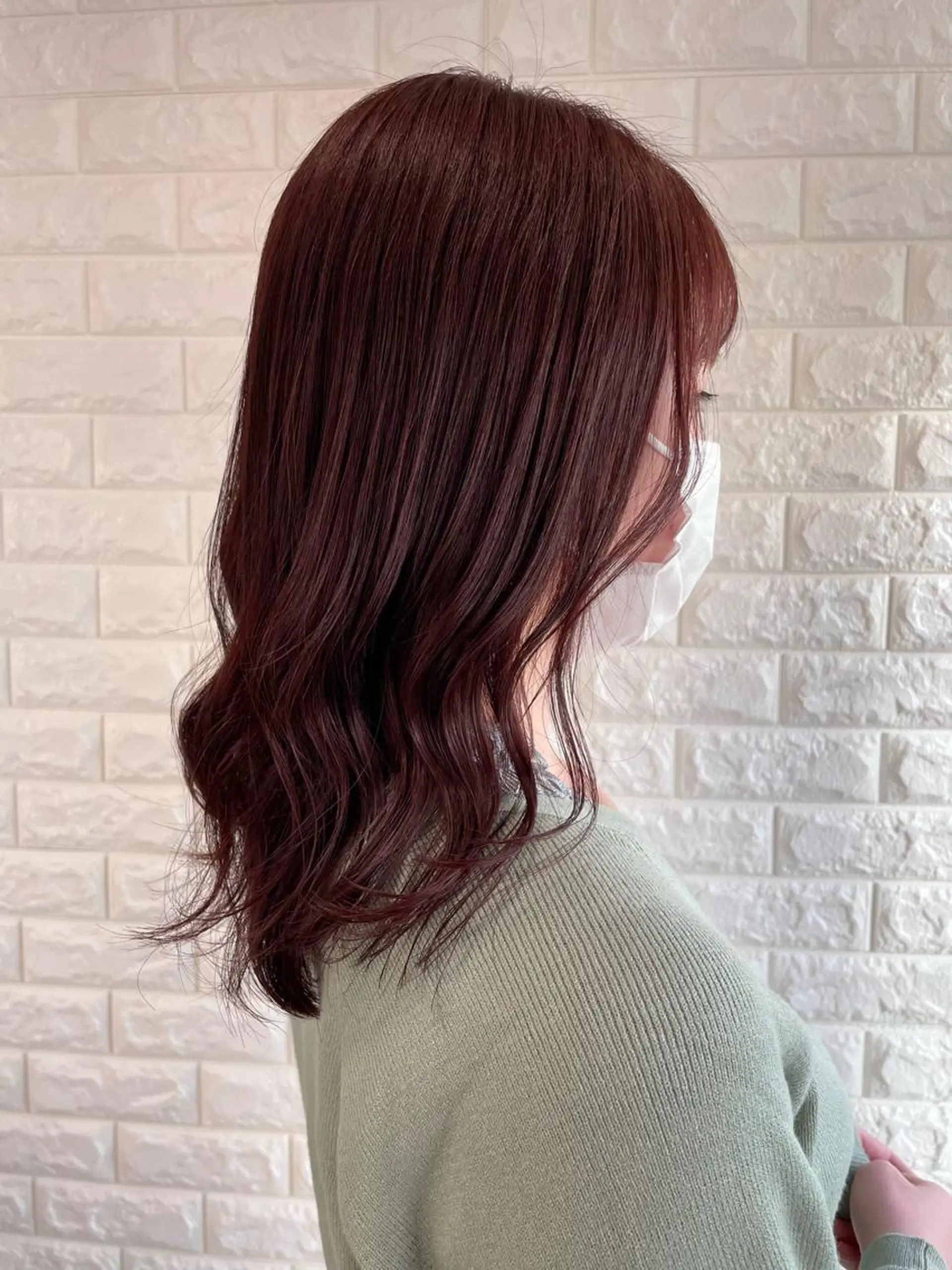 セミロング カラー 山口 莉奈のヘアスタイル