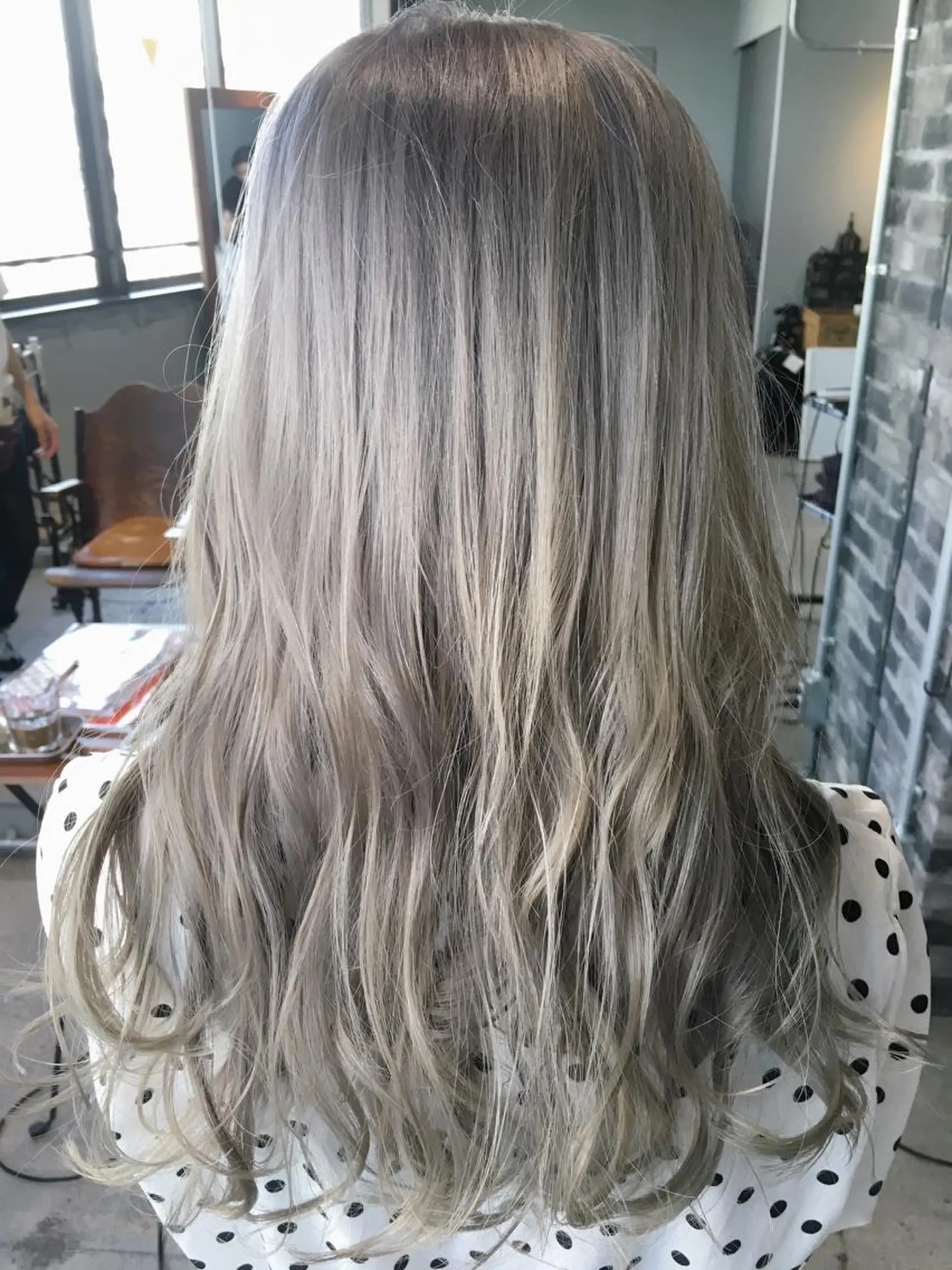 ロング カラー ヘアカラー トリートメント 代表 中島貴志のヘアスタイル