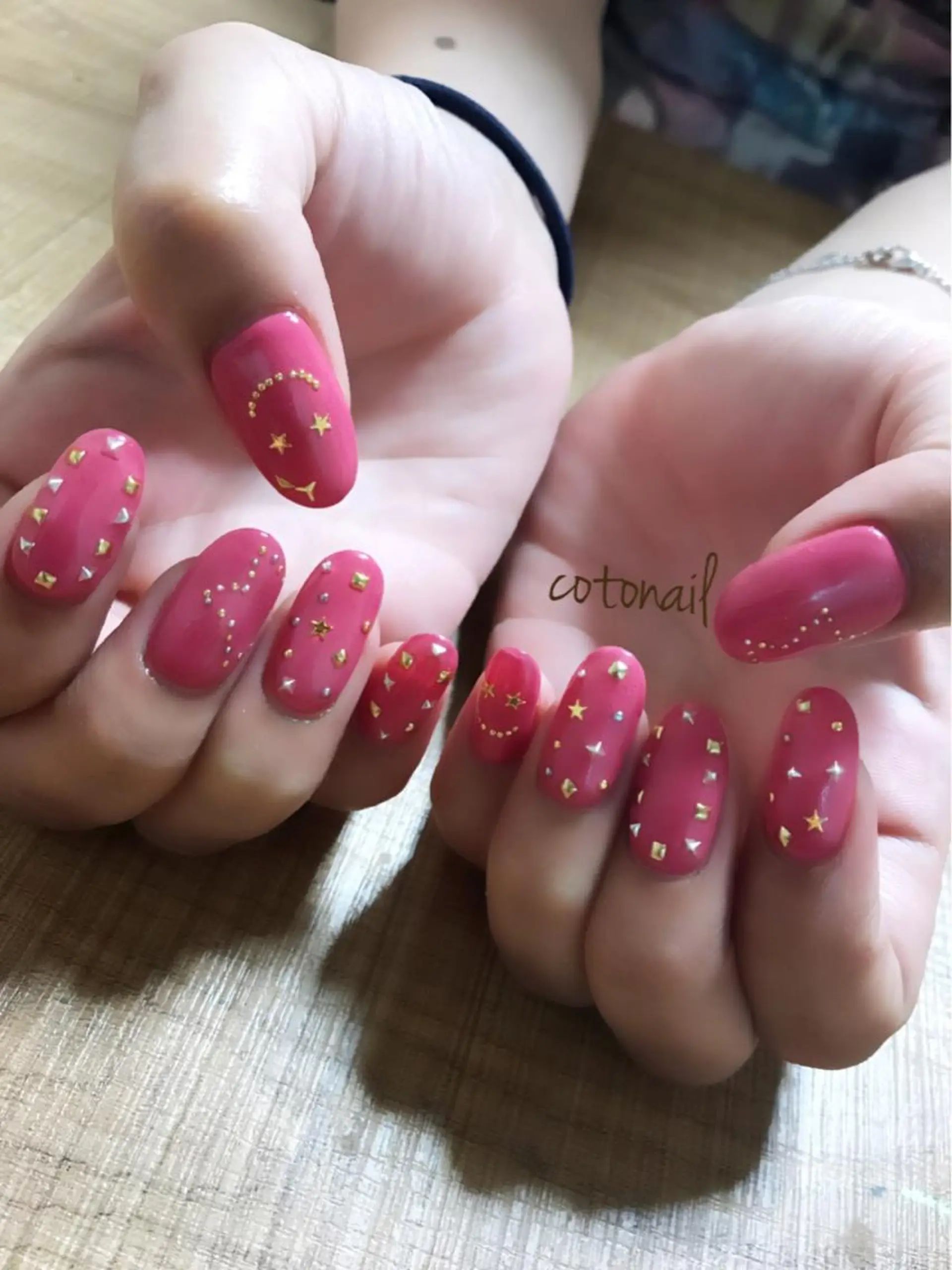 ロング ネイル ツメトマツゲ .のネイルデザイン