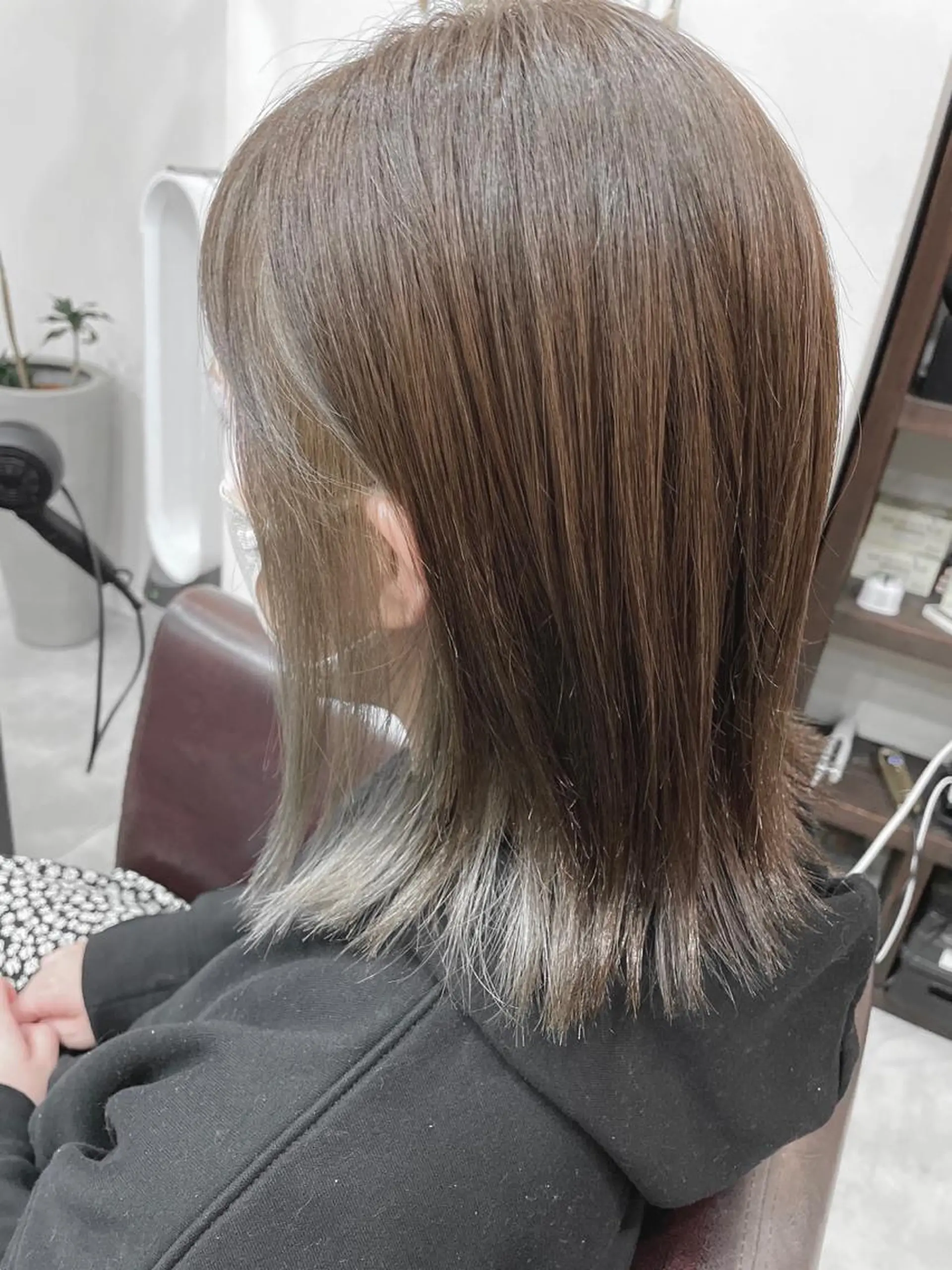ミディアム ヘアカラー 内藤 まどかのヘアスタイル