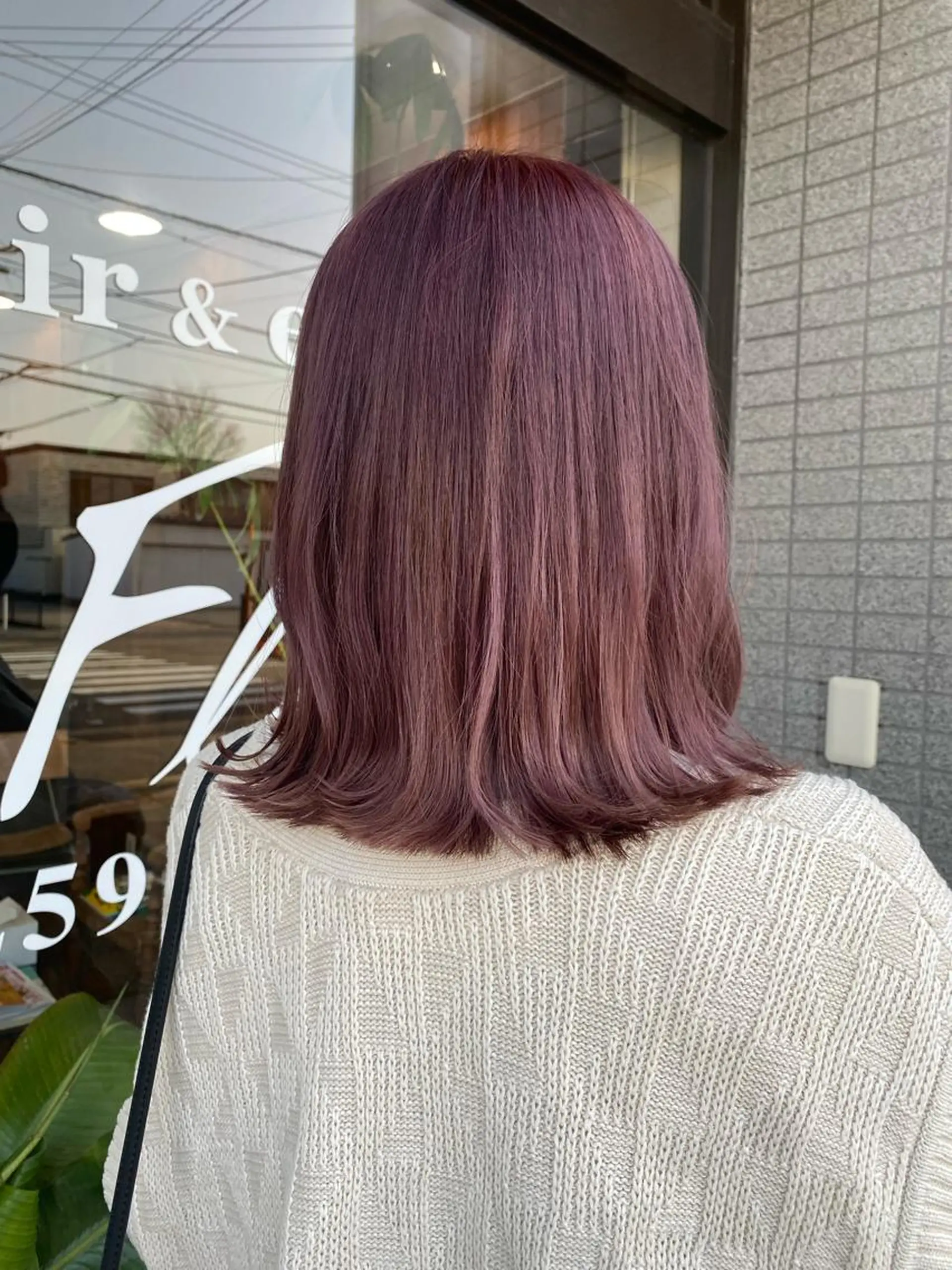 ミディアム 立野 希沙のヘアスタイル