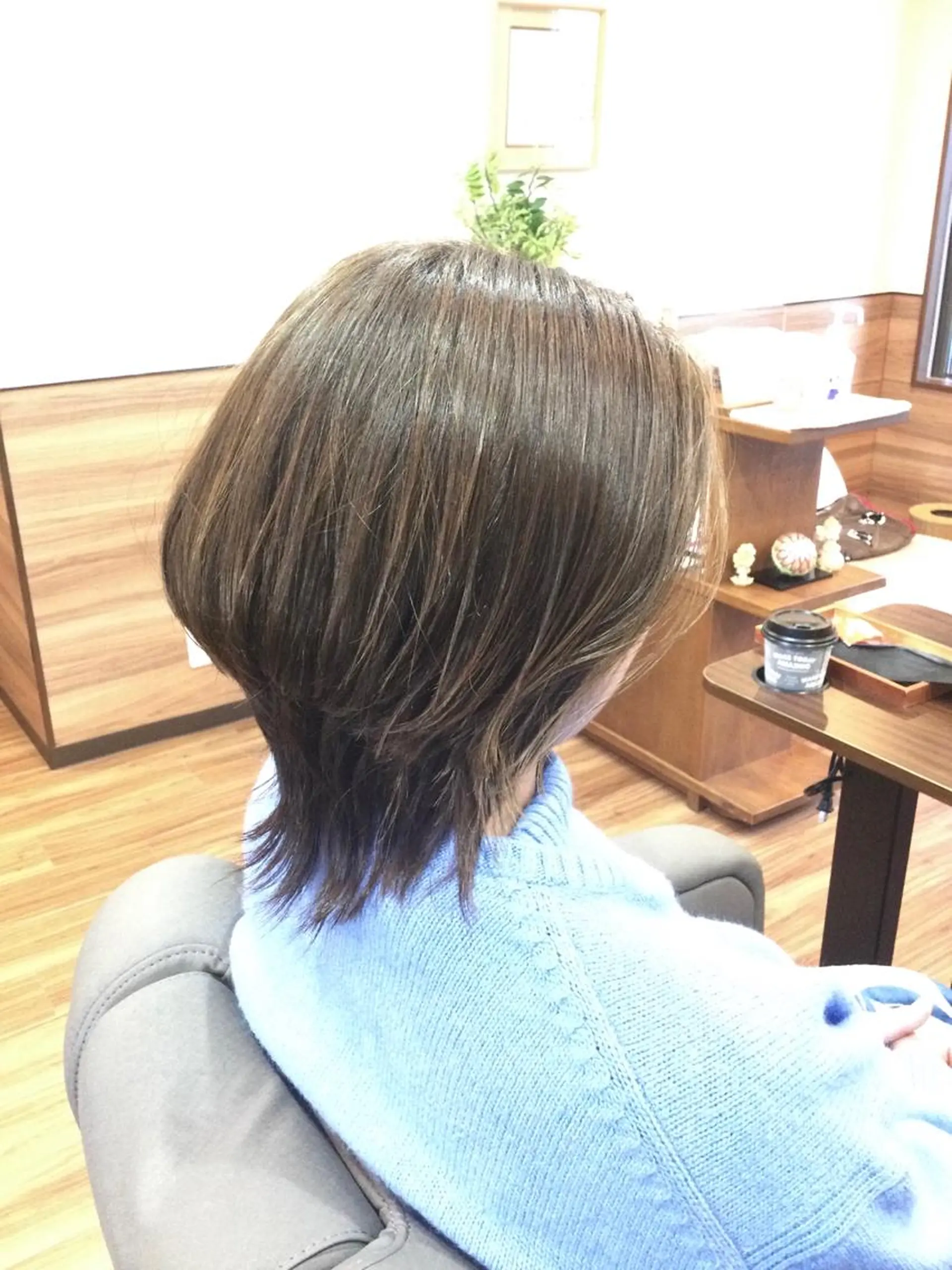 ショート カラー イルミナカラー Annon プライベートサロンのヘアスタイル