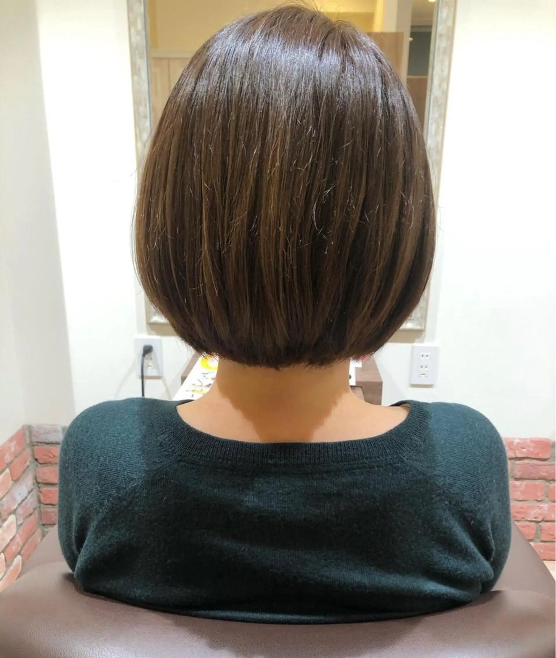 ミディアム ボブ メンズパーマ、カラー 大募集村上莉奈のヘアスタイル