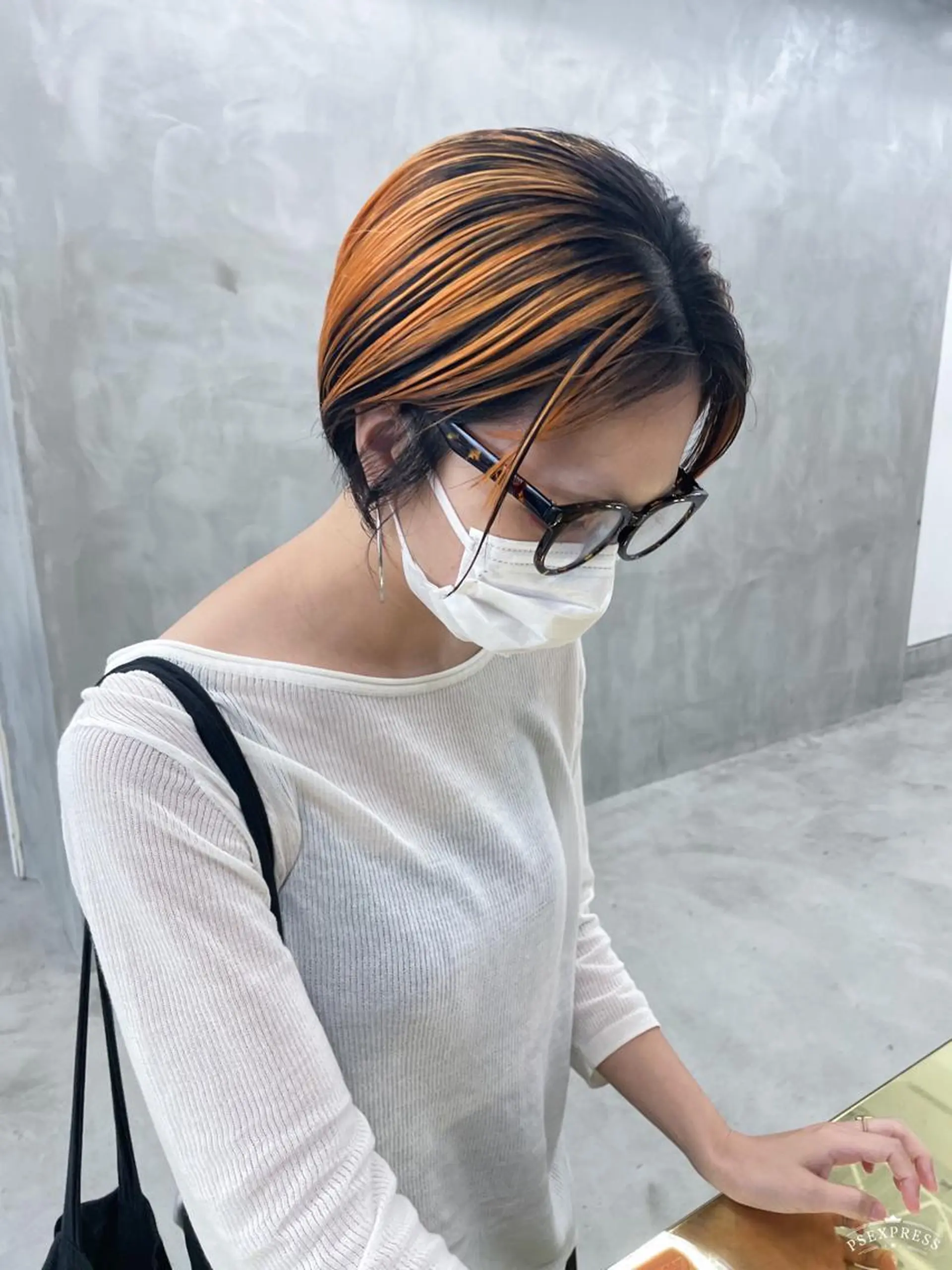 ショート 💜ショート💜 ウルフ、ボブ二色亜美のヘアスタイル