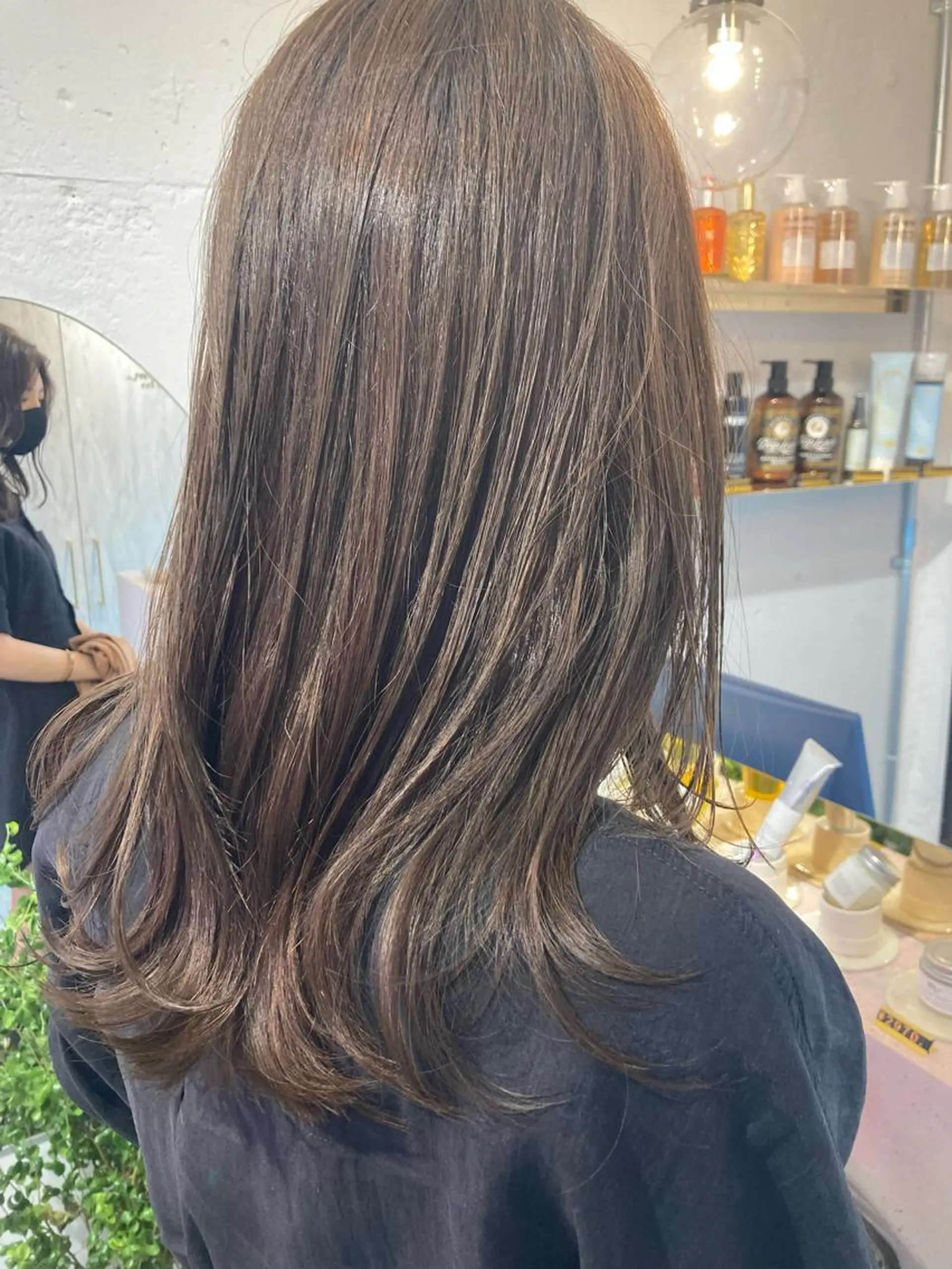 セミロング カラー ベージュカラー オリーブベージュ Loom .by Sea  ルームバイシー所属・レイヤー/前髪/ 韓国/CHIHIROのヘアスタイル