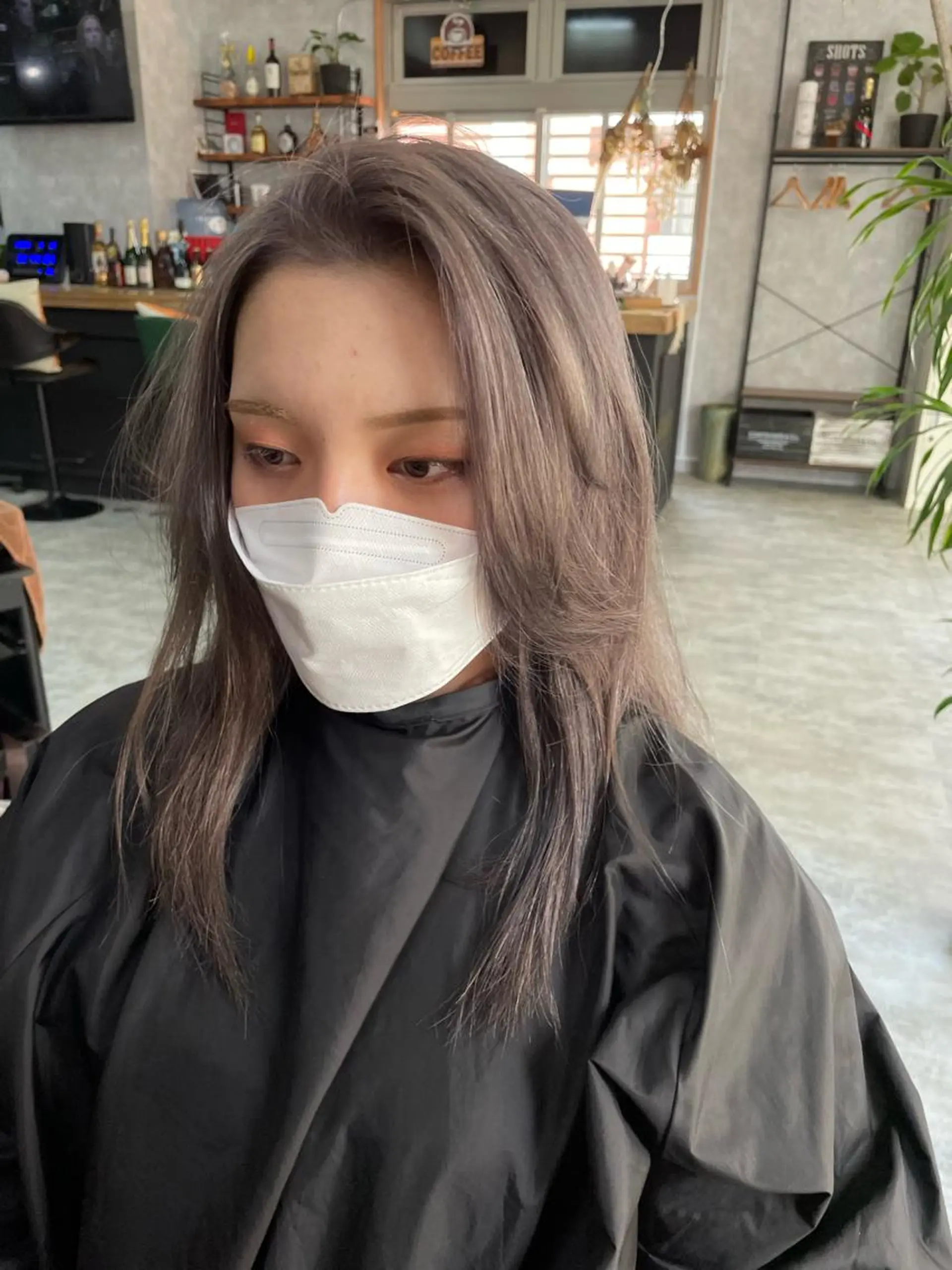 ミディアム andKおもろまち店 艶ダブルカラー✨のヘアスタイル