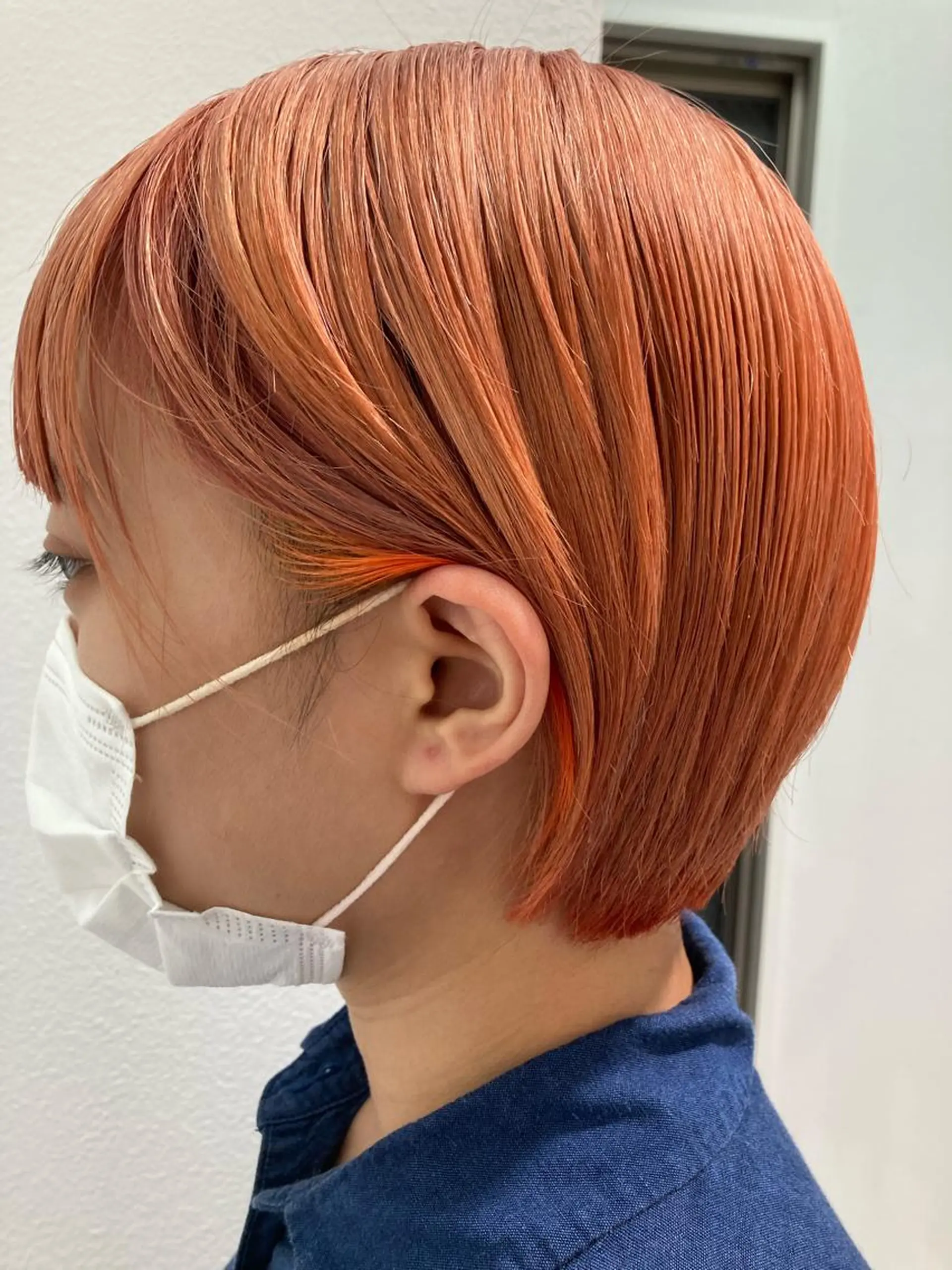 ショート カラー イヤリングカラー オレンジ ボブ カット ヘアカラー トリートメント スキバサミを使わない カット🌼唯🌼のヘアスタイル