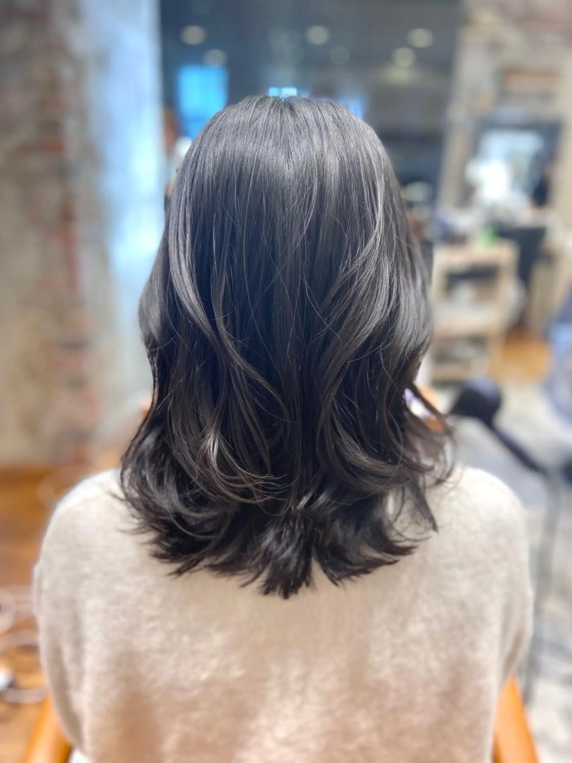 ミディアム カラー パーマ ヘアアレンジ ベージュカラー ブリーチ 透明感カラー イルミナカラー インナーカラー 🌈小顔似合わせ SHIHO🌈のヘアスタイル