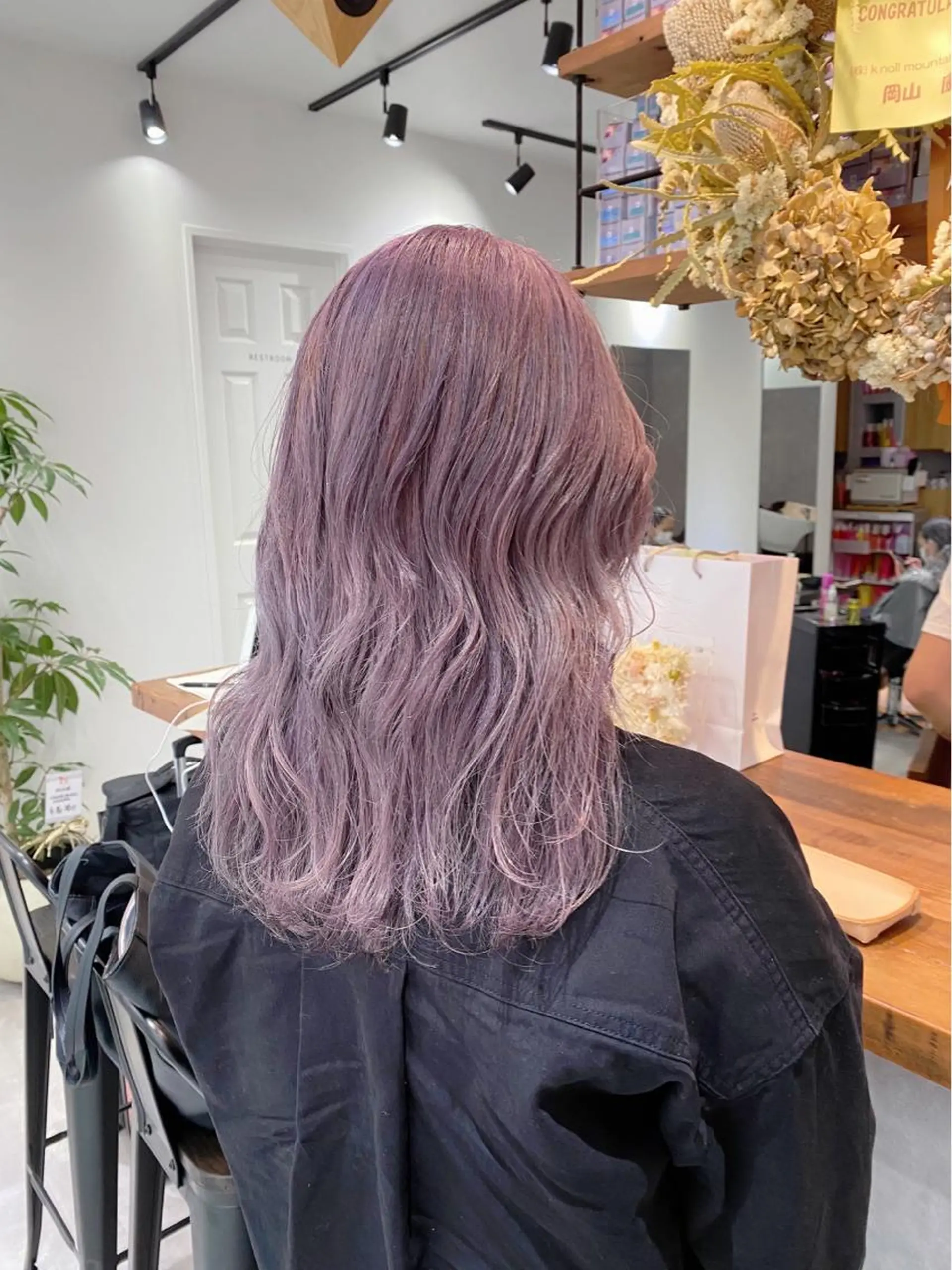 ロング カラー ブリーチ ハイトーンカラー ラベンダーカラー ピンクカラー ヘアカラー トリートメント ブリーチ指名 NO1🌈SAKIのヘアスタイル