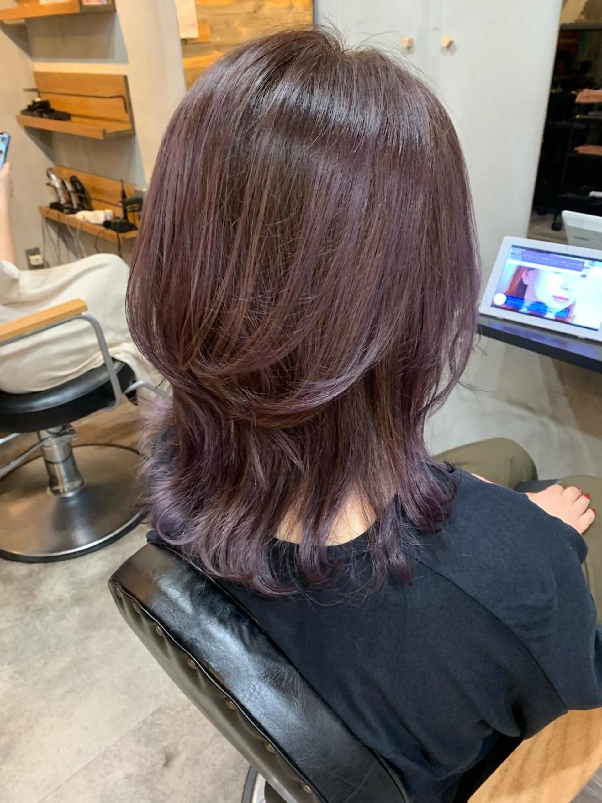 セミロング カット ヘアカラー トリートメント 山本 みきのヘアスタイル