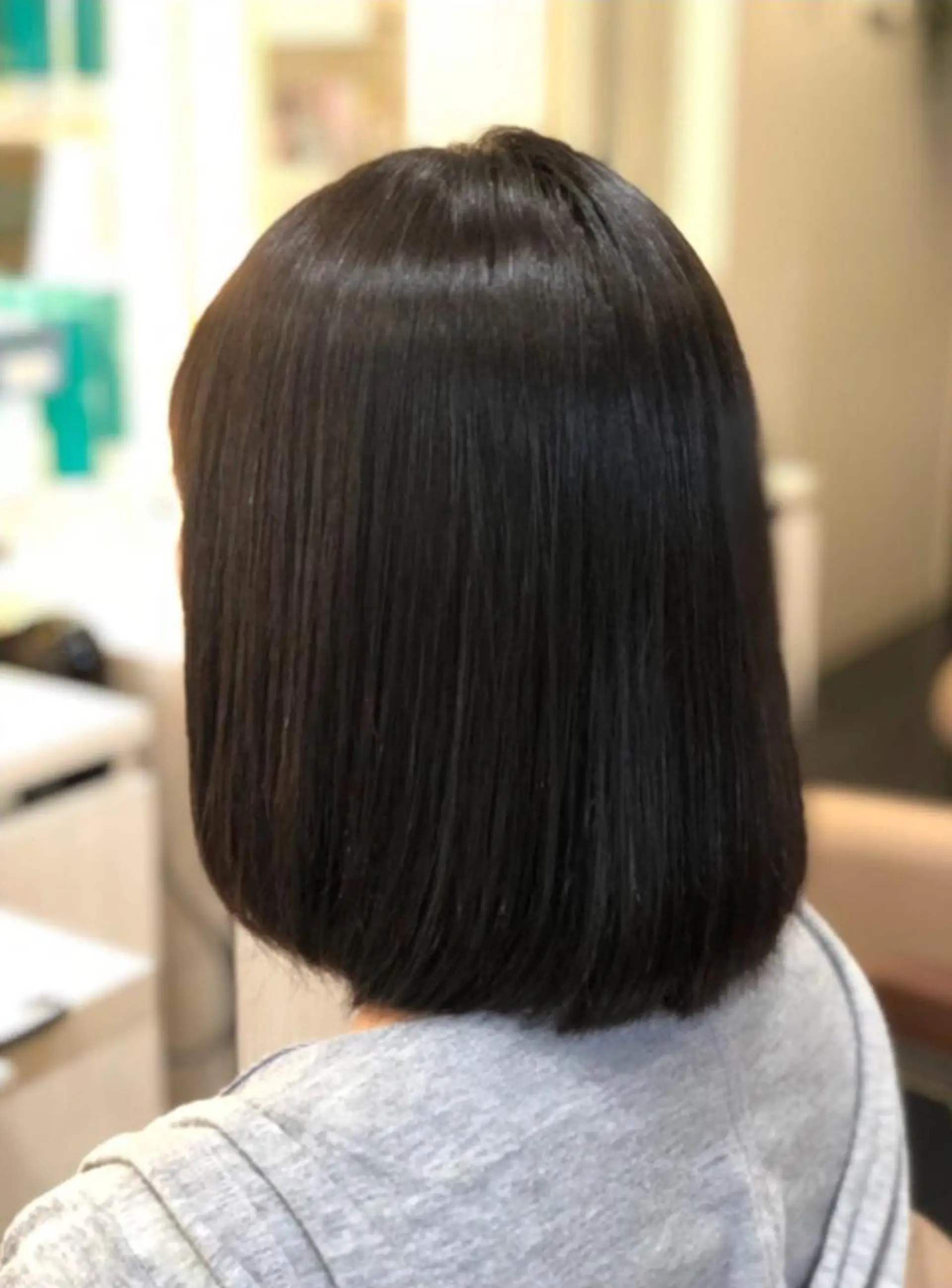 ミディアム パーマ 髪質改善 縮毛矯正 ストレートパーマ 安井　昴 💫ブリーチ縮毛矯正のヘアスタイル