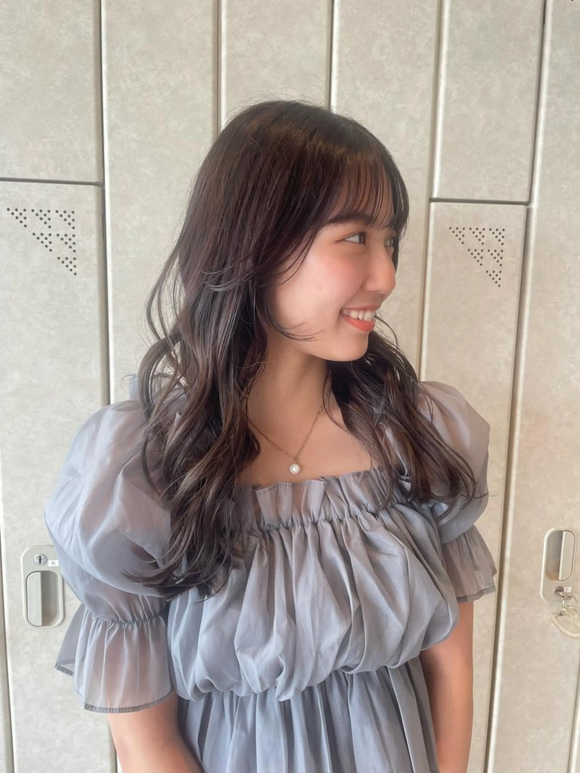 ロング カラー ベージュカラー 透明感カラー イルミナカラー 韓国風ヘア レイヤーカット ダブルカラーVia/ airi♡のヘアスタイル