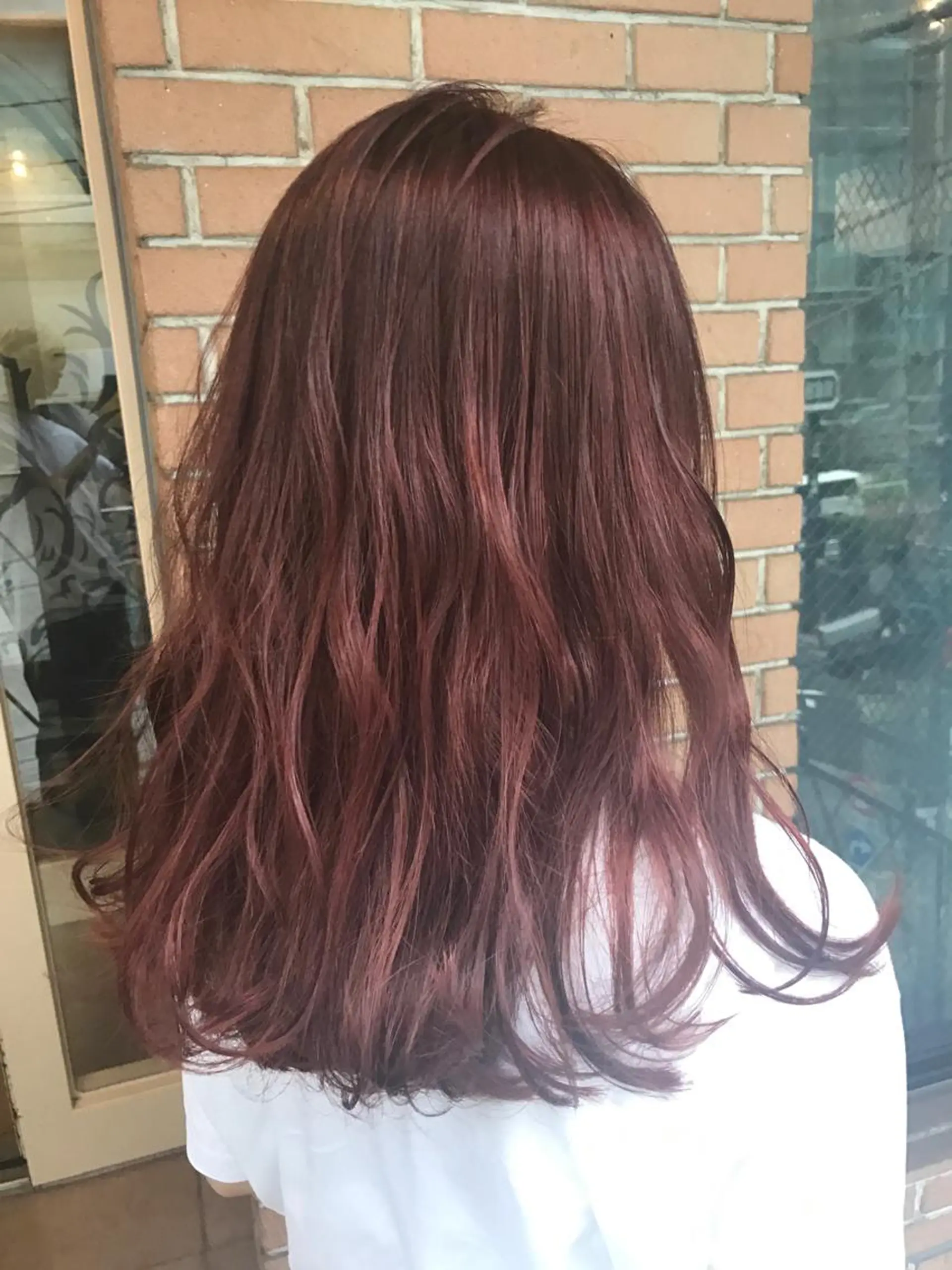 ロング カラー パーマ ヘアアレンジ メンズ キッズ ネイル マツエク・マツパ ダブルカラー ピンクカラー カラーマツエク ピンク サロンドミルク 原宿のヘアスタイル
