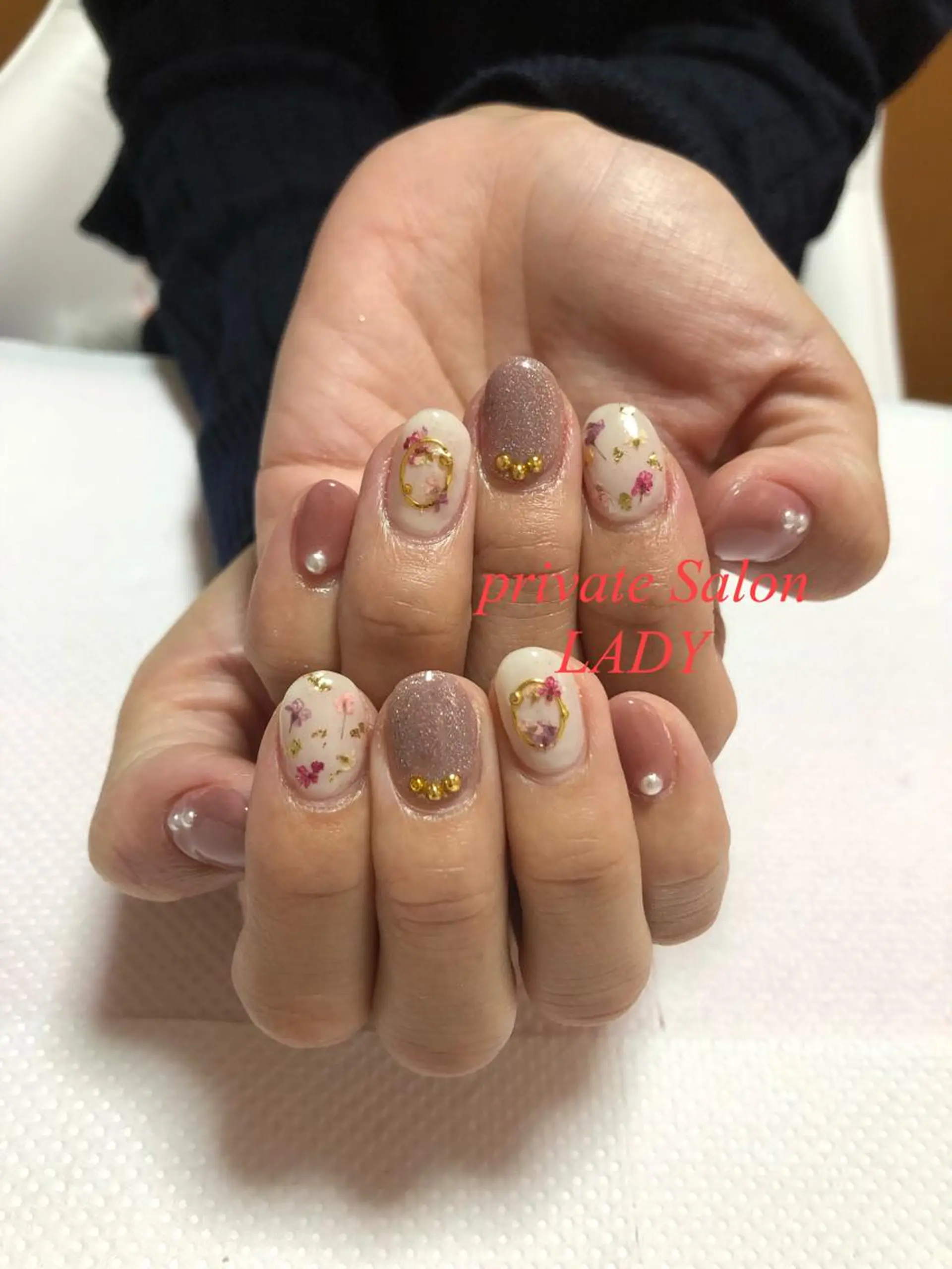 ネイル 桜田 麻菜のネイルデザイン