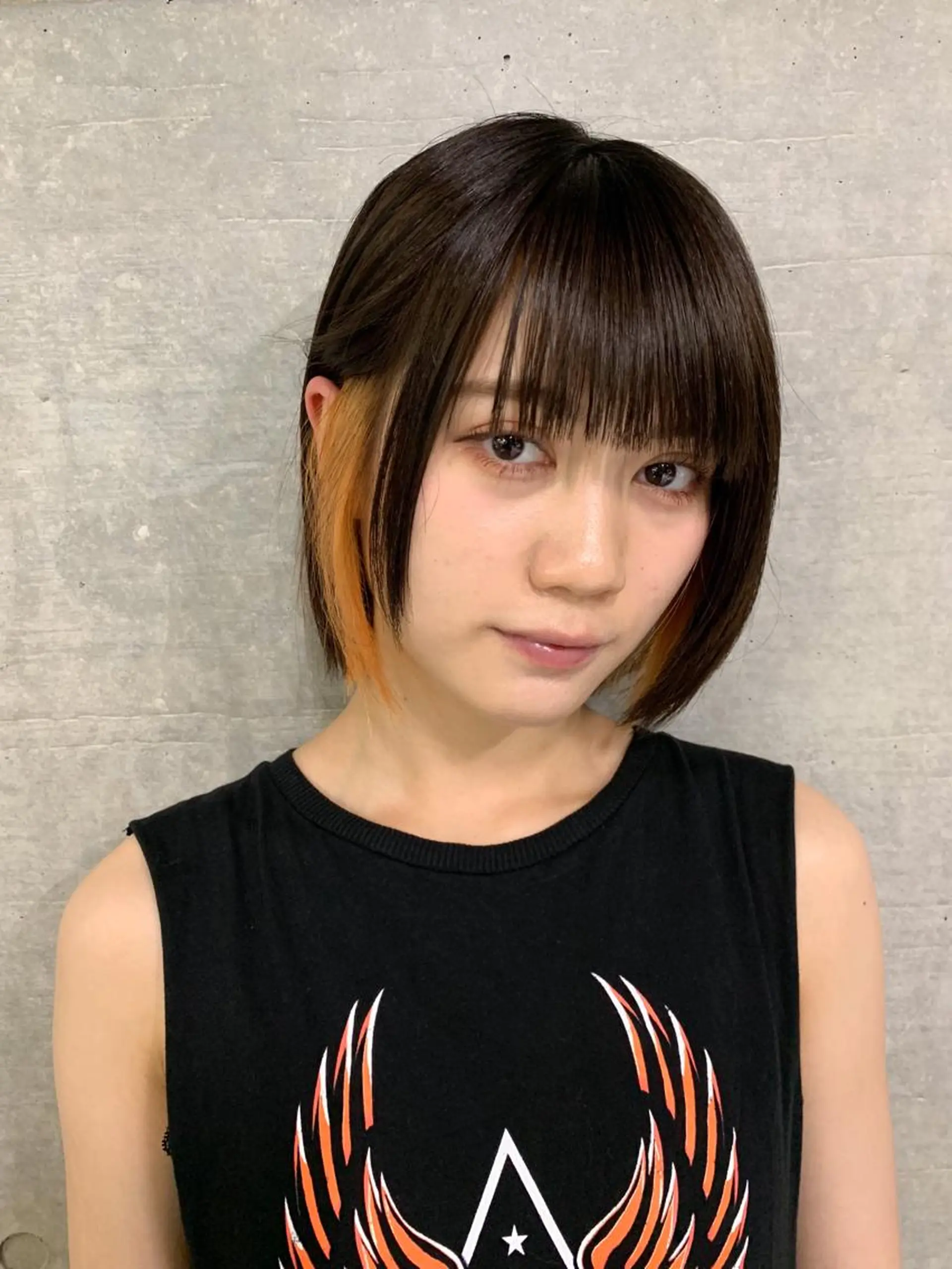 ミディアム カラー ブリーチ ケアブリーチ インナーカラー オレンジ ヘアカラー トリートメント THE./ブリーチ 透感カラー/髪質改善のヘアスタイル