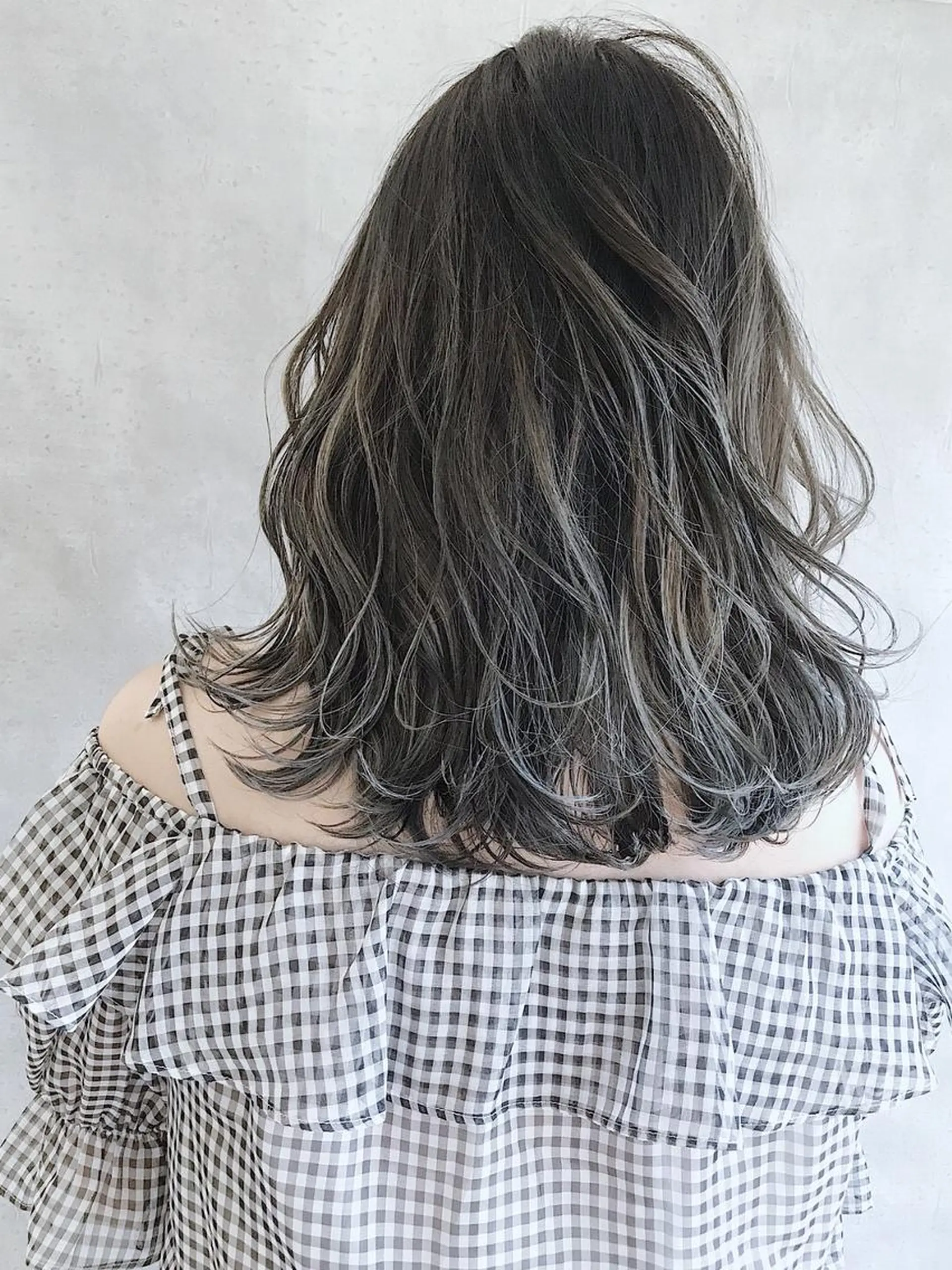 カラー ミディアム アディクシーカラー ブリーチ ケアブリーチ ダブルカラー ハイライトカラー MOU namba ムウナンバのヘアスタイル