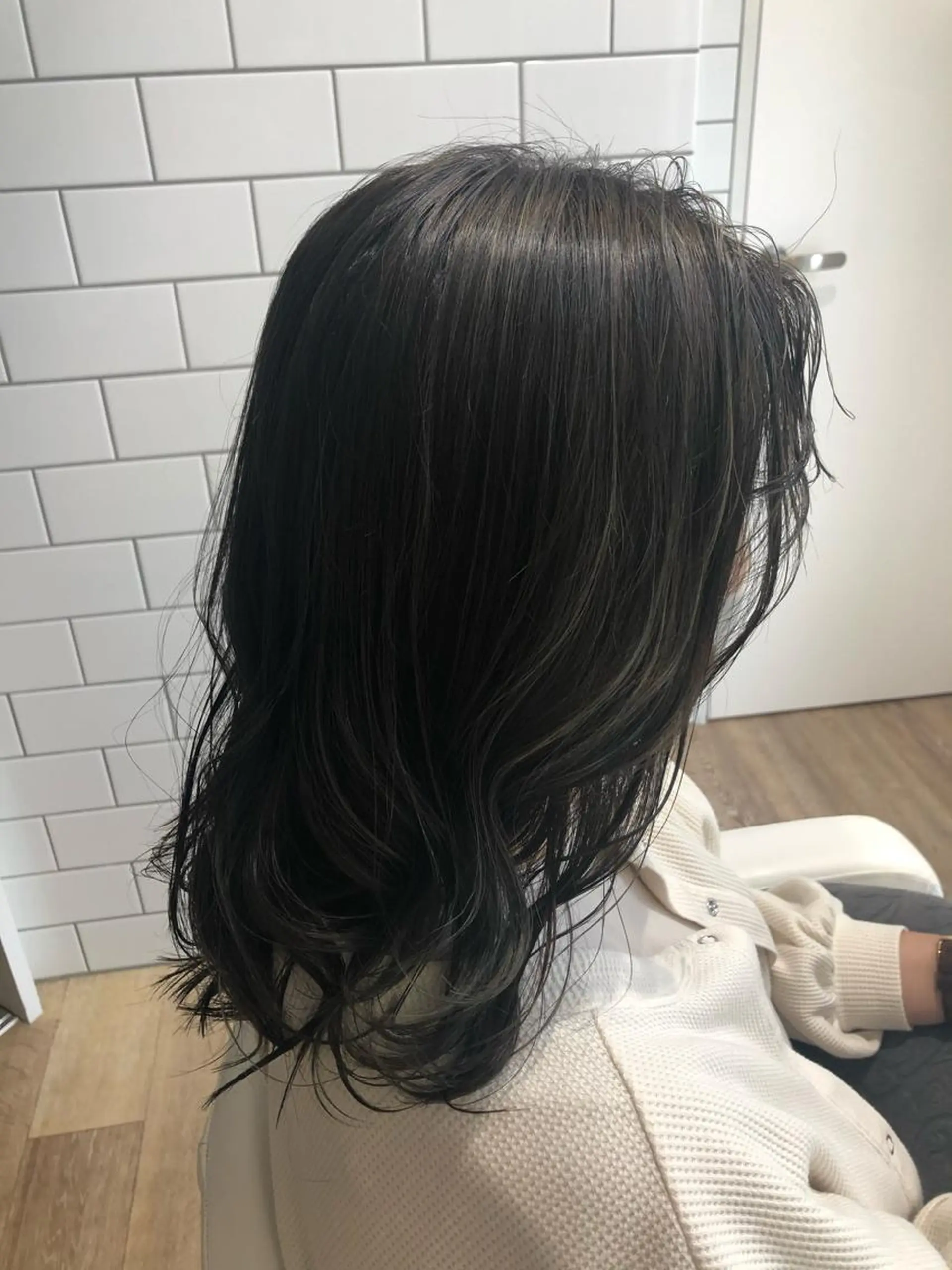 ミディアム カラー アクアカラー 透明感カラー グレージュ ハイライトカラー ハイライト ✨🌿大人可愛い愛さ れhair🌿✨松本のヘアスタイル