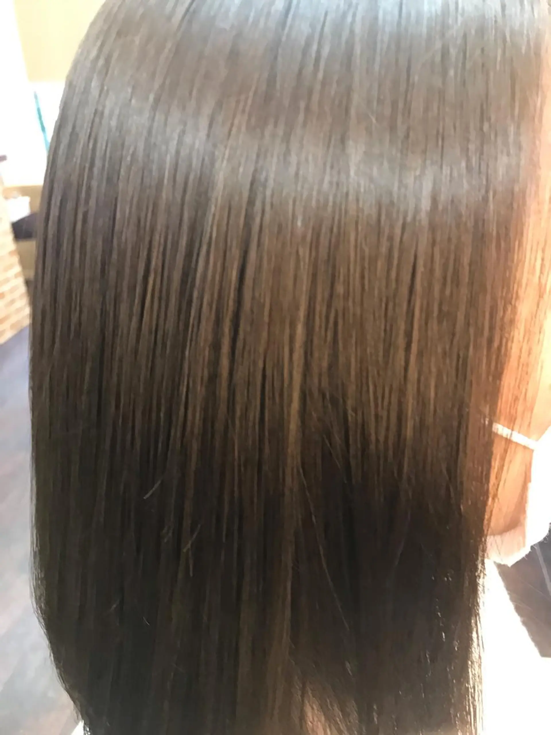 セミロング パーマ 桧山 真のヘアスタイル