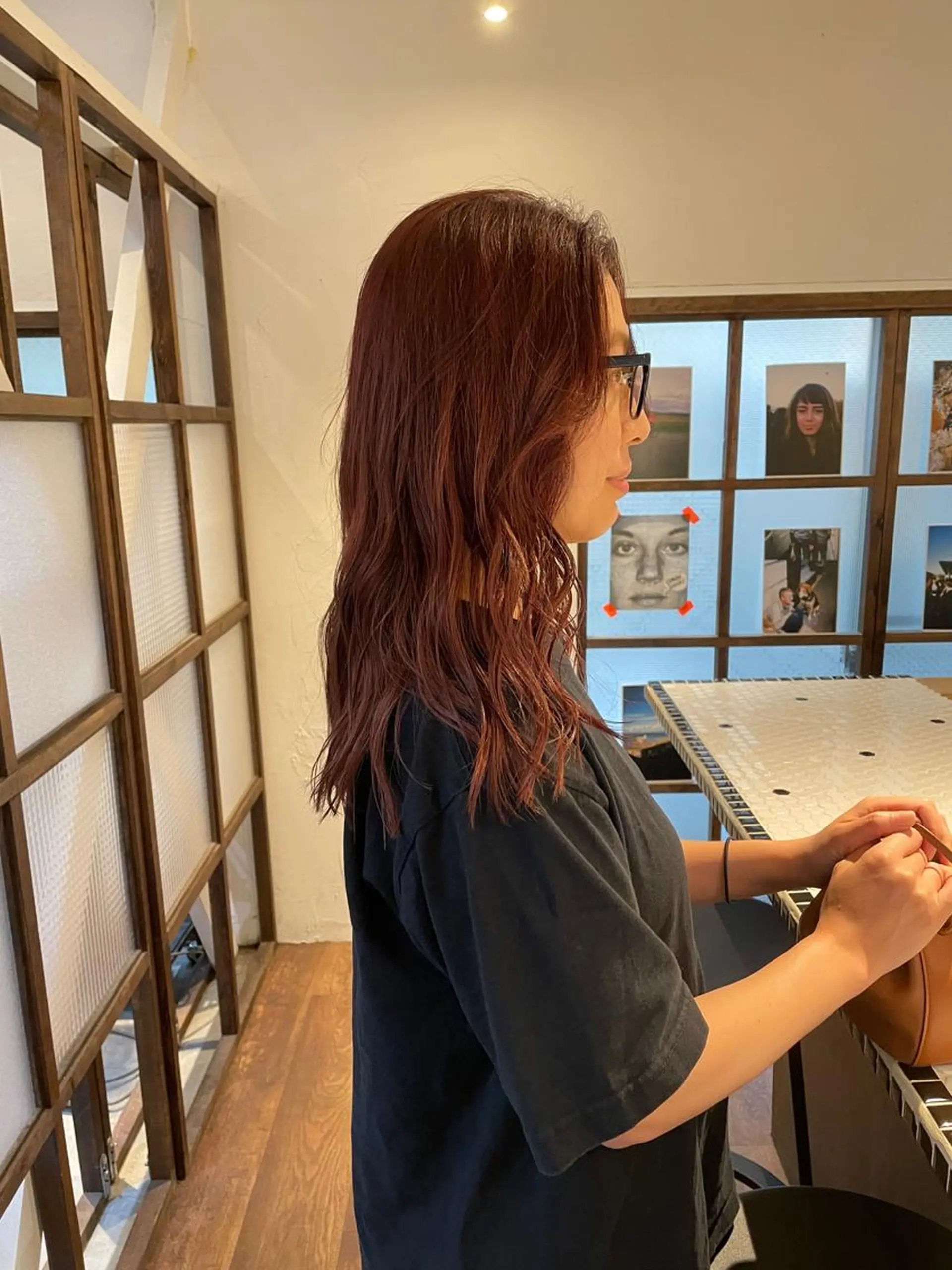 セミロング カラー 高橋 愛美のヘアスタイル