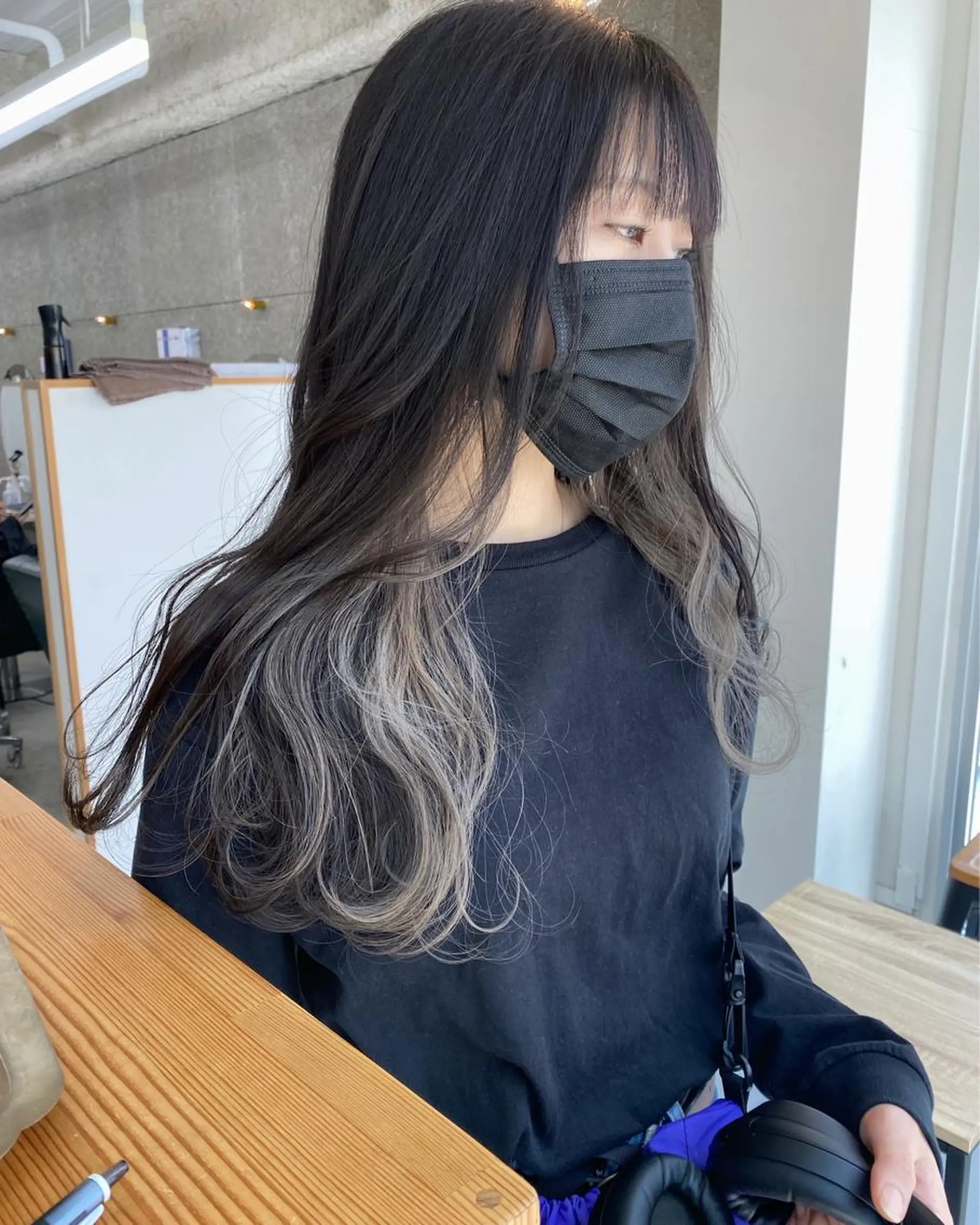 ロング カラー インナーカラー ヘアカラー 八谷 将平のヘアスタイル