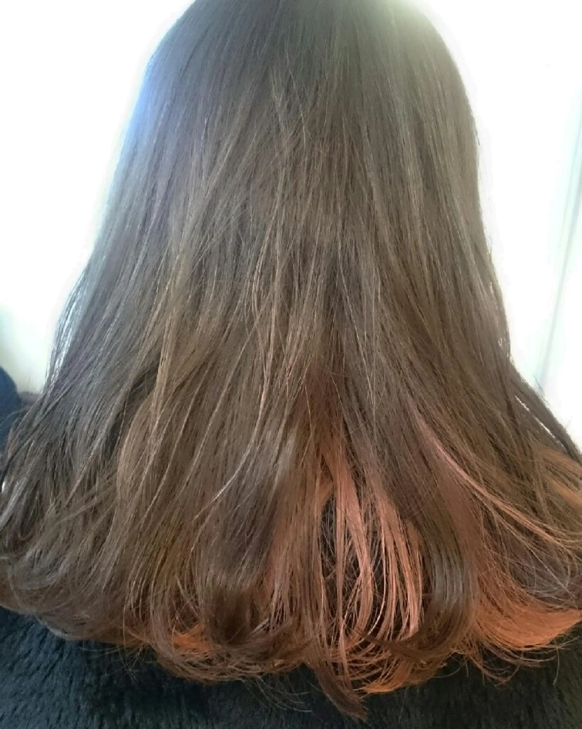 カラー セミロング インナーカラー DIEGO 下北沢 Yamaの眉毛・アイブロウイメージ