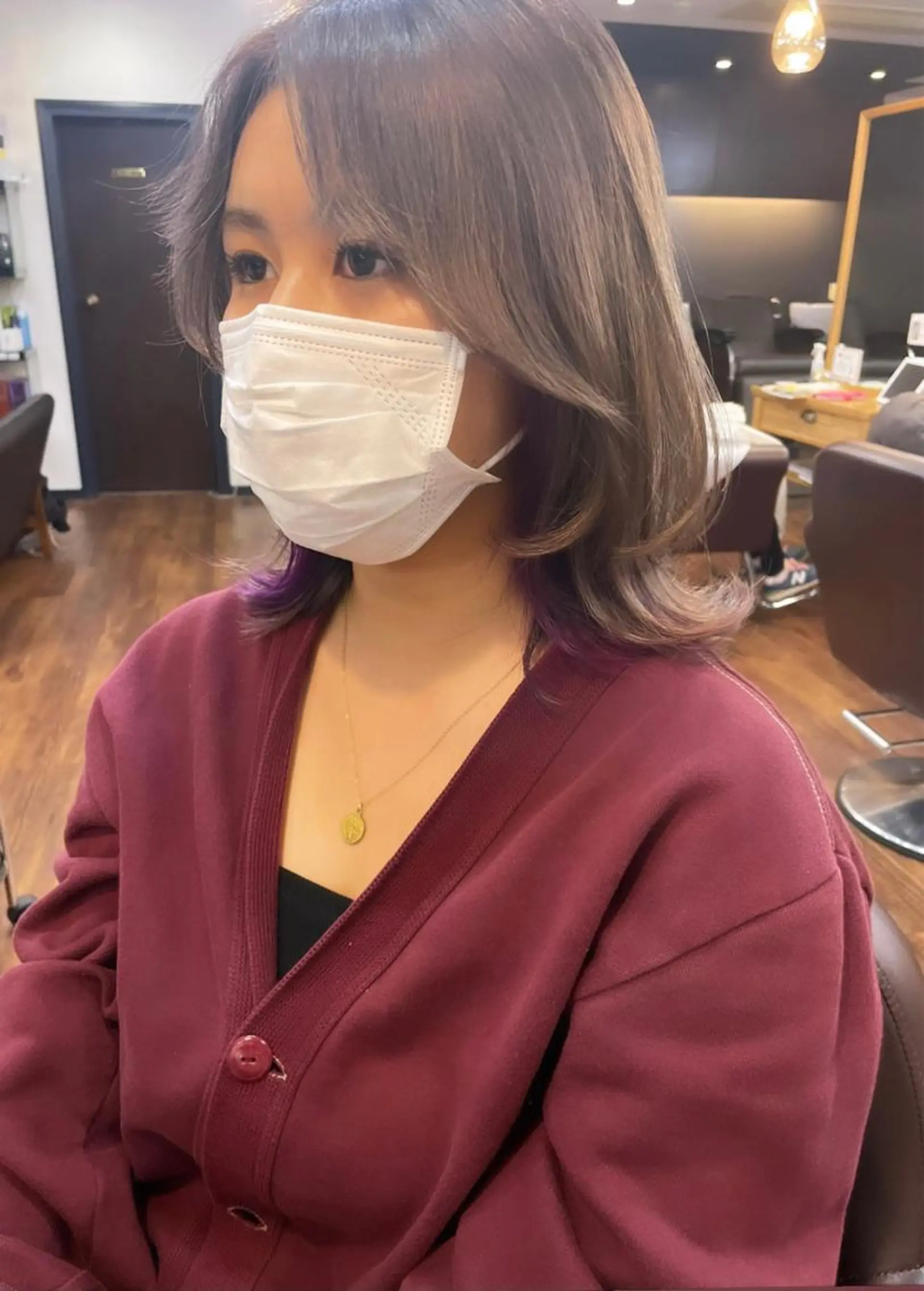 ミディアム くびれヘア 顔周りカット レイヤーカット レイヤーカット、 大人可愛い　中村美羅のヘアスタイル