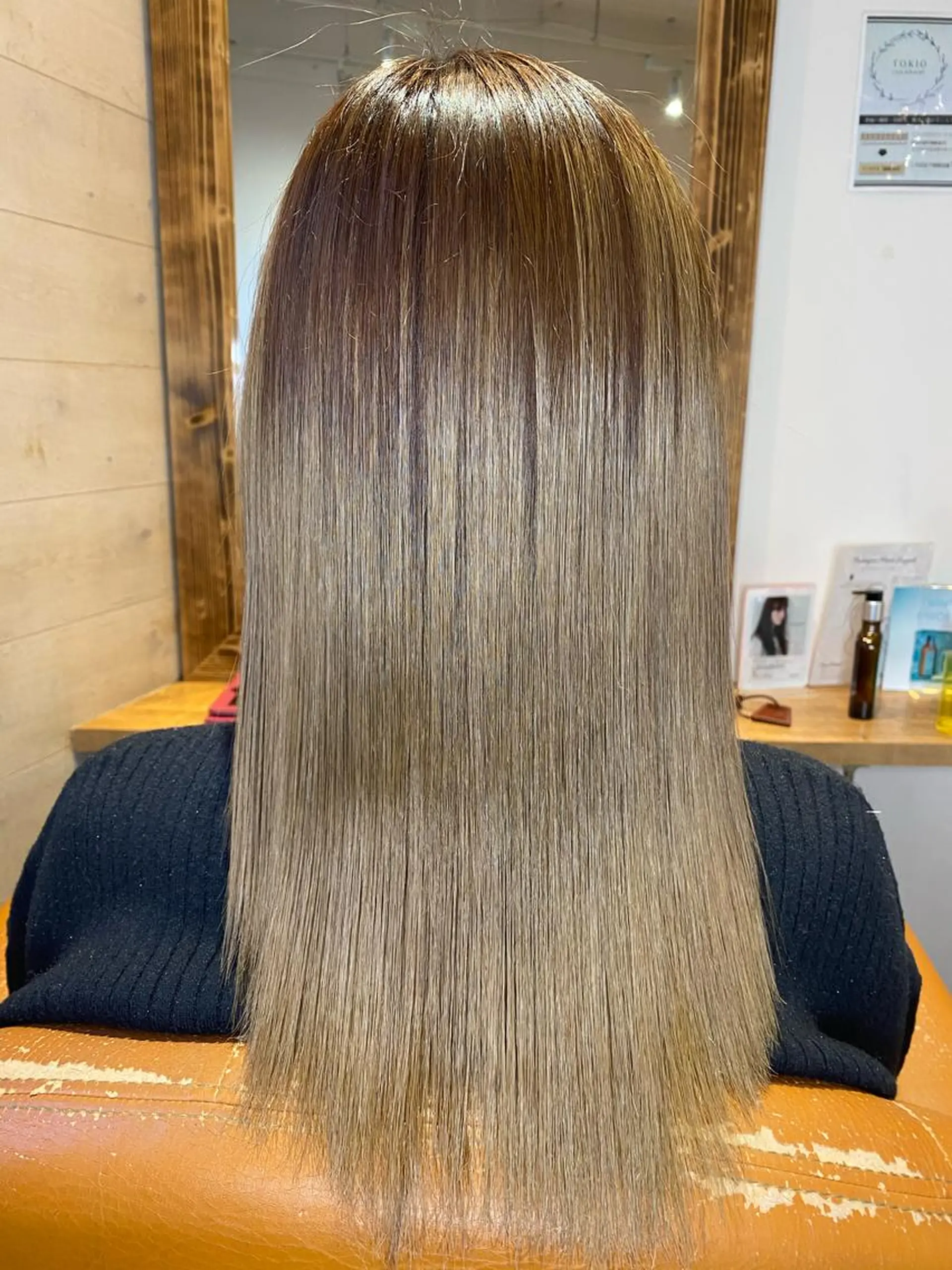 セミロング カラー ブリーチ トリートメント 酸熱トリートメント 髪質改善×矯正🫧 韓国ヘアasamiのヘアスタイル