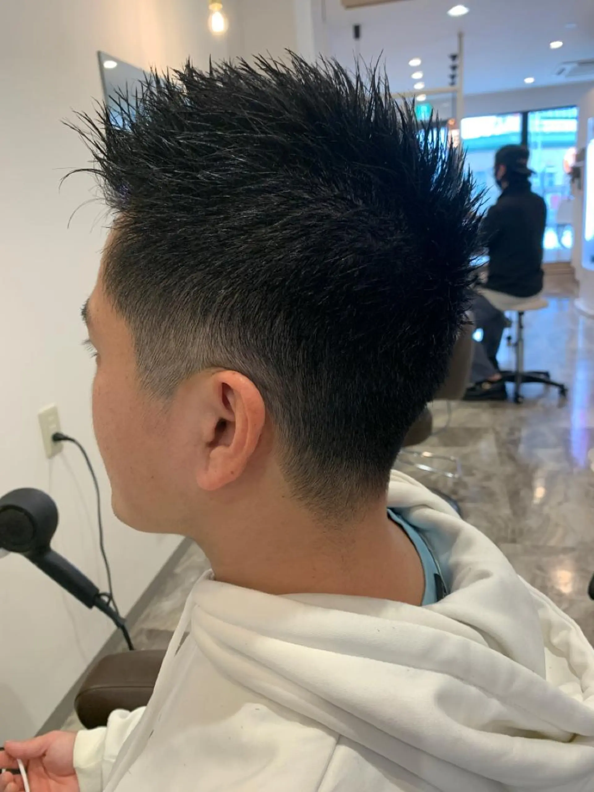 ショート メンズ カット ヘアカラー 永田 よしはるのヘアスタイル