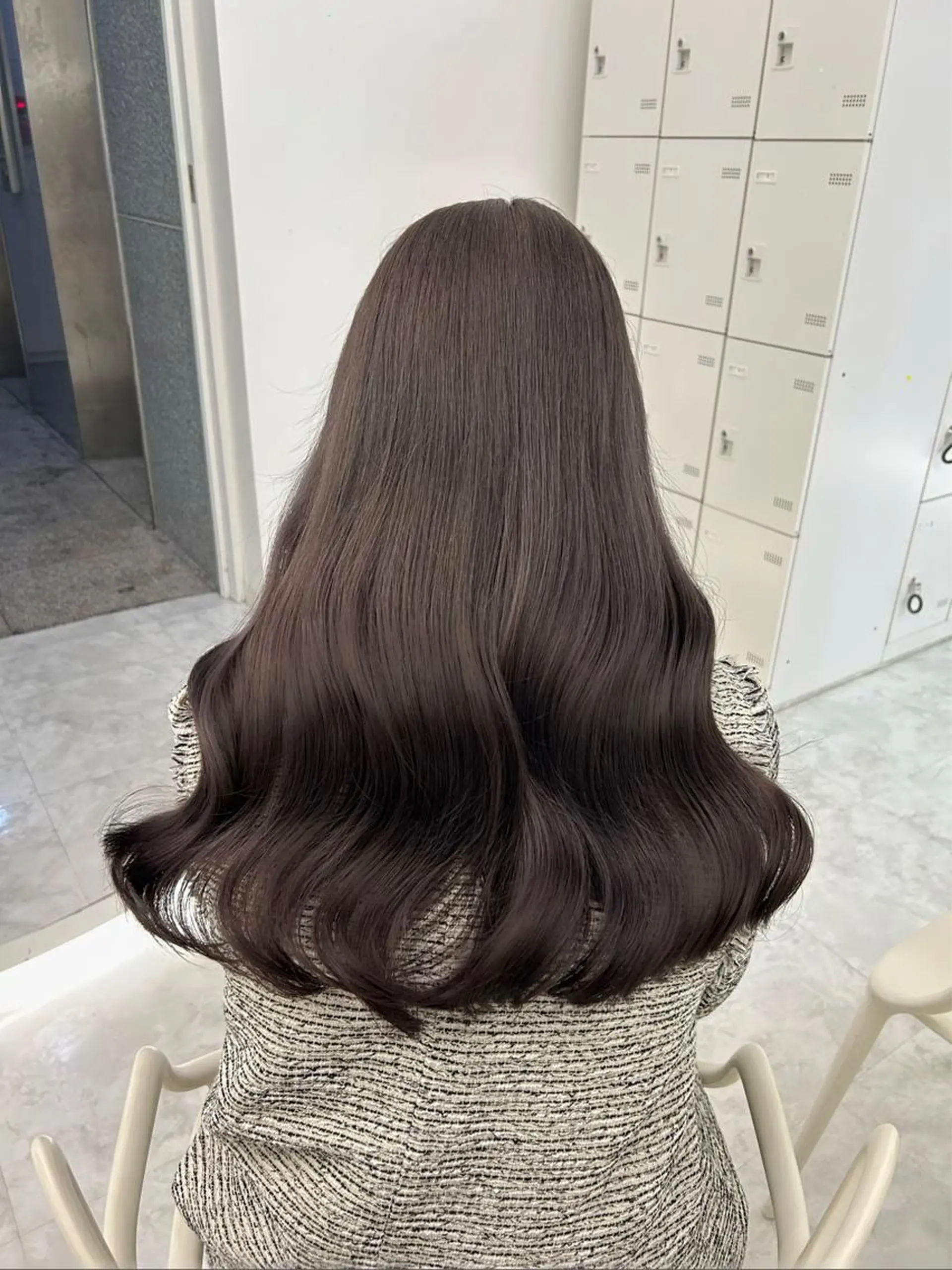 セミロング カット ヘアカラー トリートメント 淡色ラベンダー♡ ニーナ🎀🦙のヘアスタイル