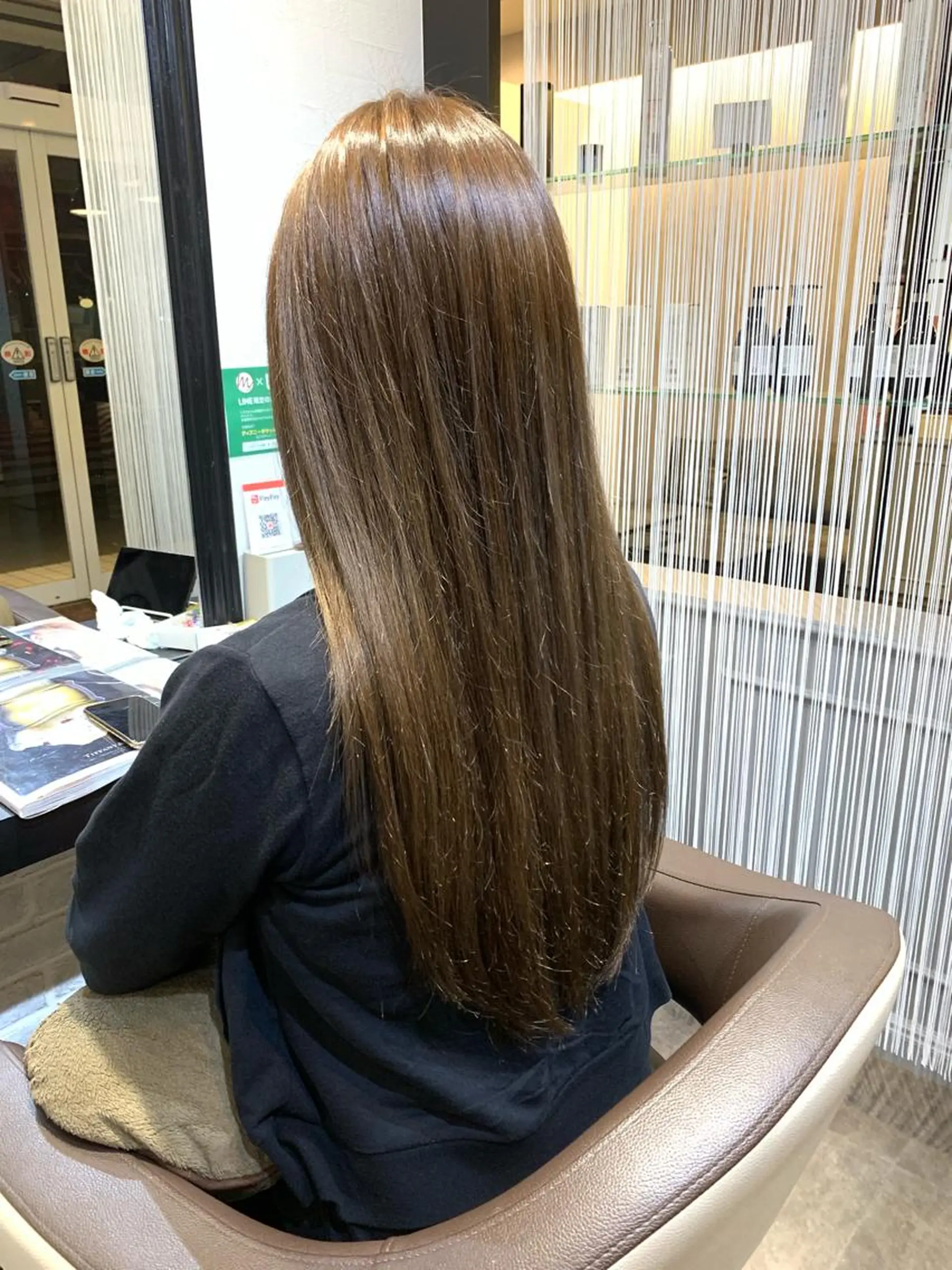 ロング ヘアカラー 川村 綾のヘアスタイル