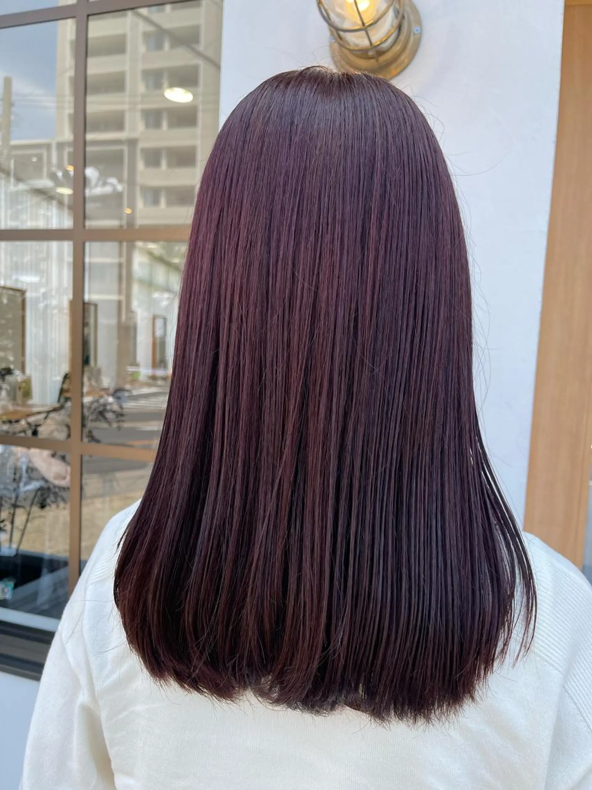 セミロング カラー レッドカラー ヘアカラー トリートメント 由比藤理子 ブリーチカラー🌈のヘアスタイル