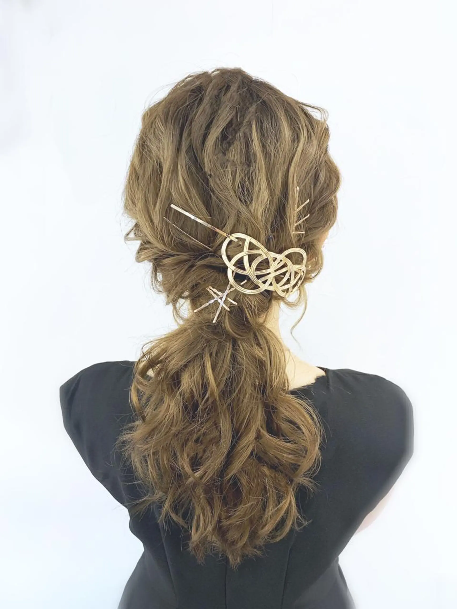 セミロング ヘアアレンジ ヘアメイク エンカレッジのヘアスタイル