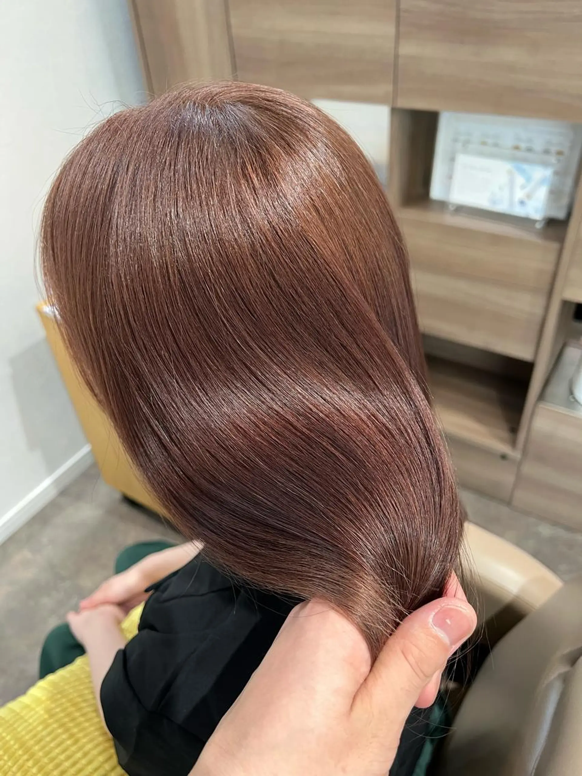 ミディアム カラー ヘアカラー トリートメント ハイトーン/外国人風 カラー/メンズパーマのヘアスタイル