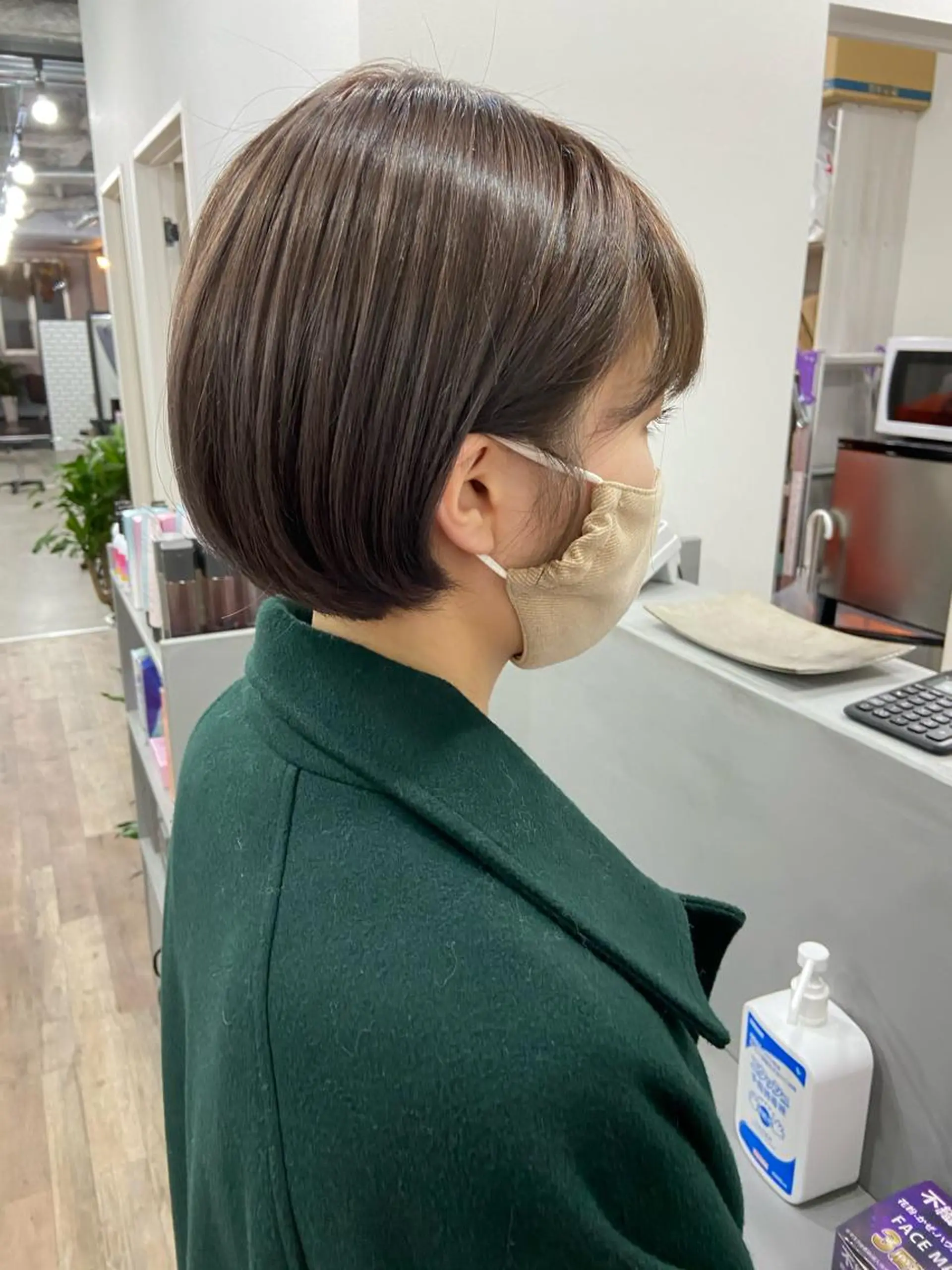 ショート カラー ヘアアレンジ グレージュ ボブ Trip大名 AZUのヘアスタイル