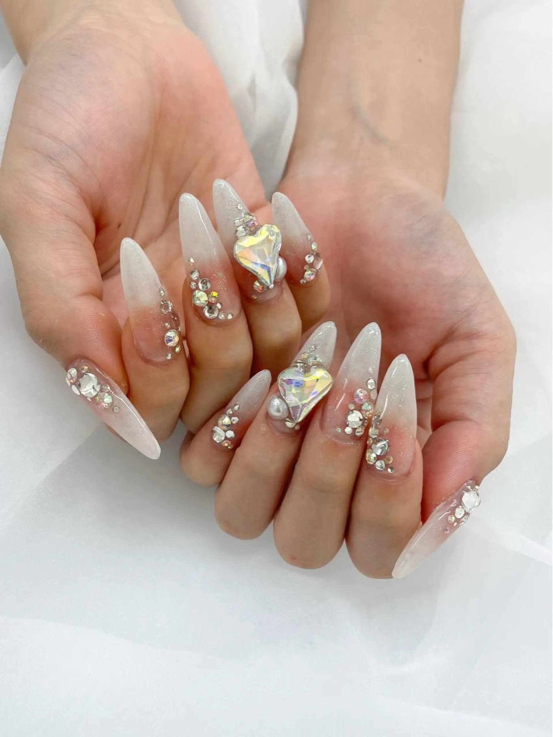 ネイル ハンドネイル 五十嵐 美智のネイルデザイン