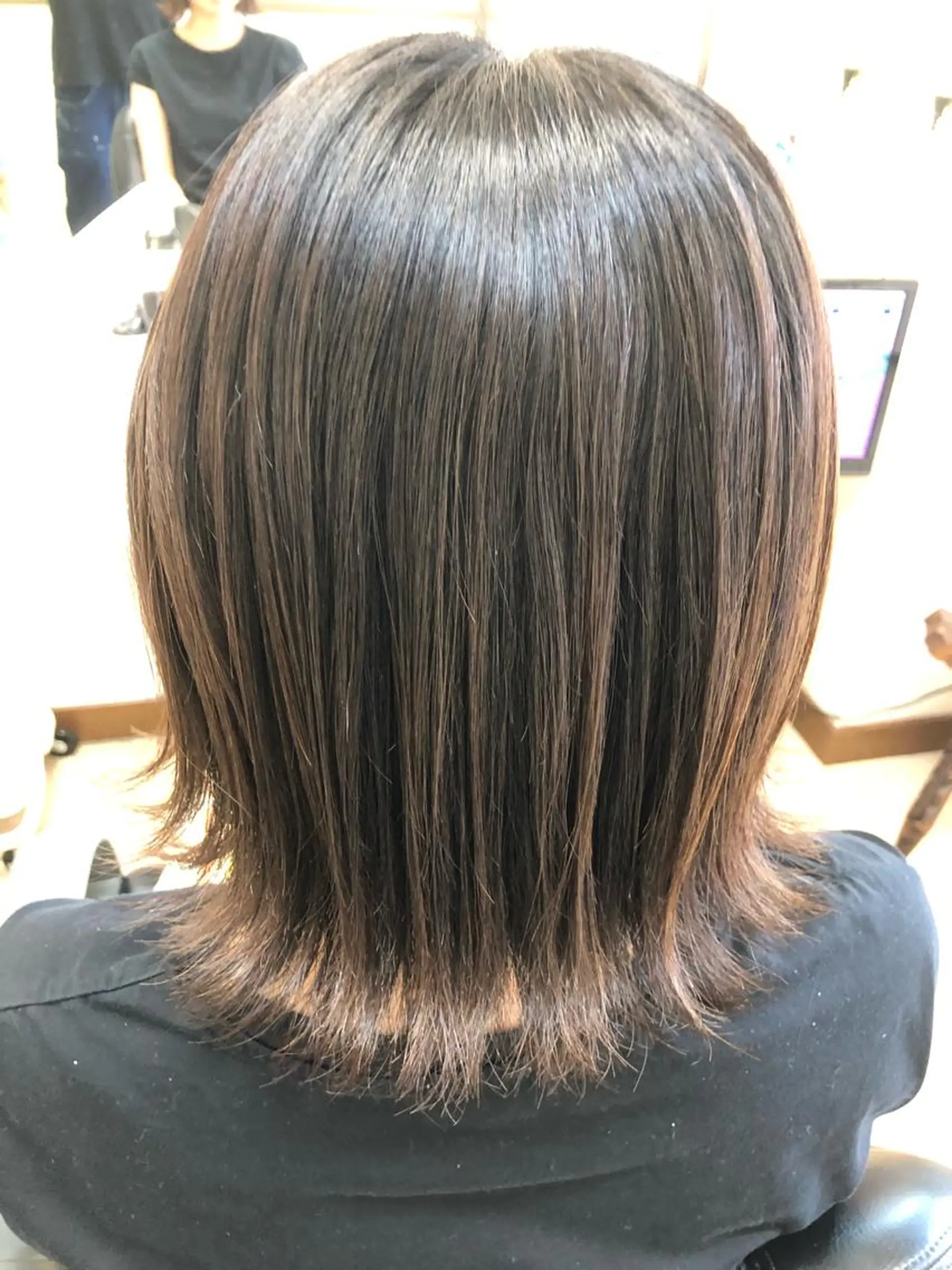 カラー 石塚 浩のヘアスタイル