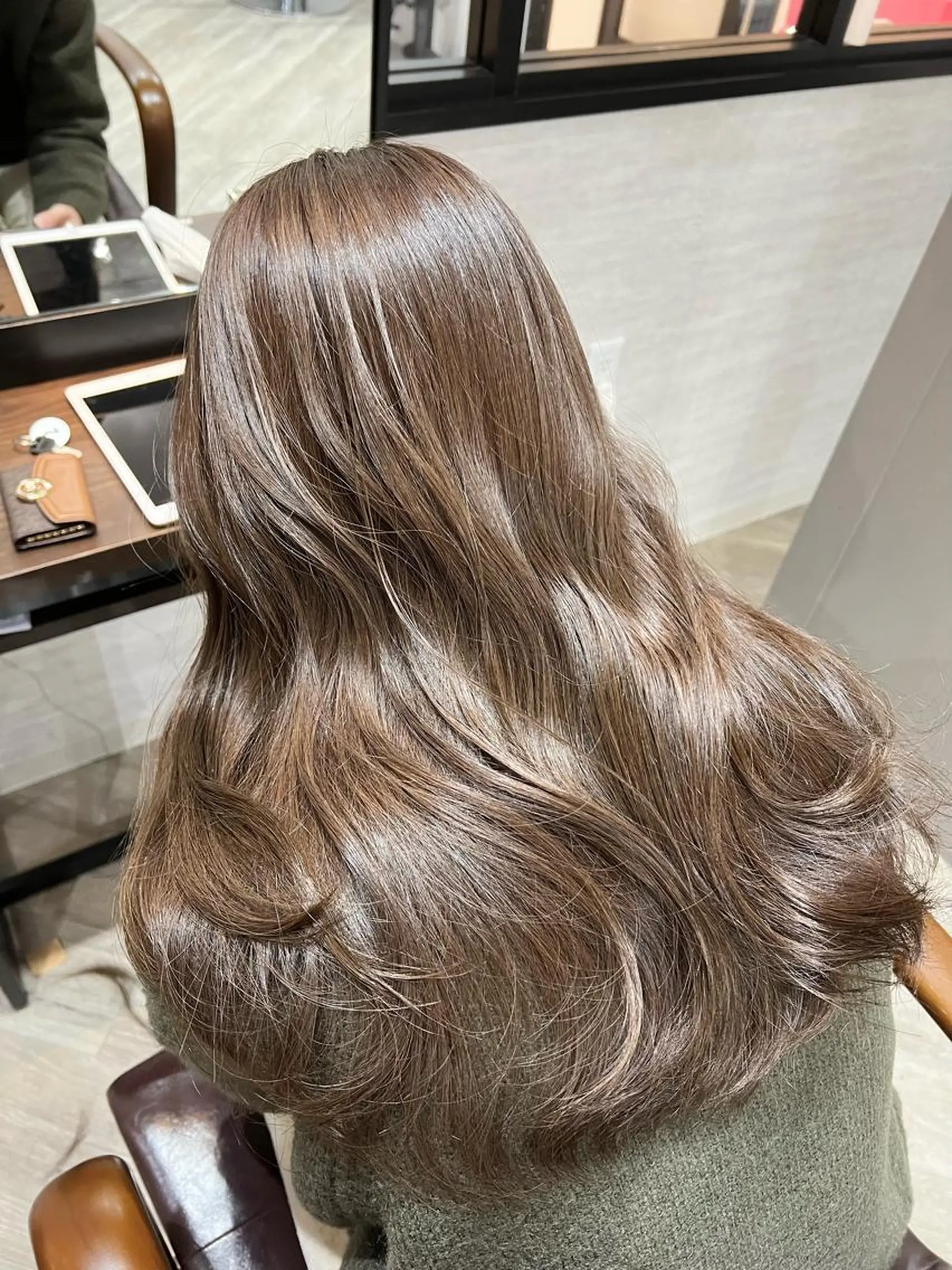 ロング カラー ヘアアレンジ グレージュ オリーブグレージュ オリーブグレー 顔まわり職人🇰🇷 韓国ヘア/KAITOのヘアスタイル