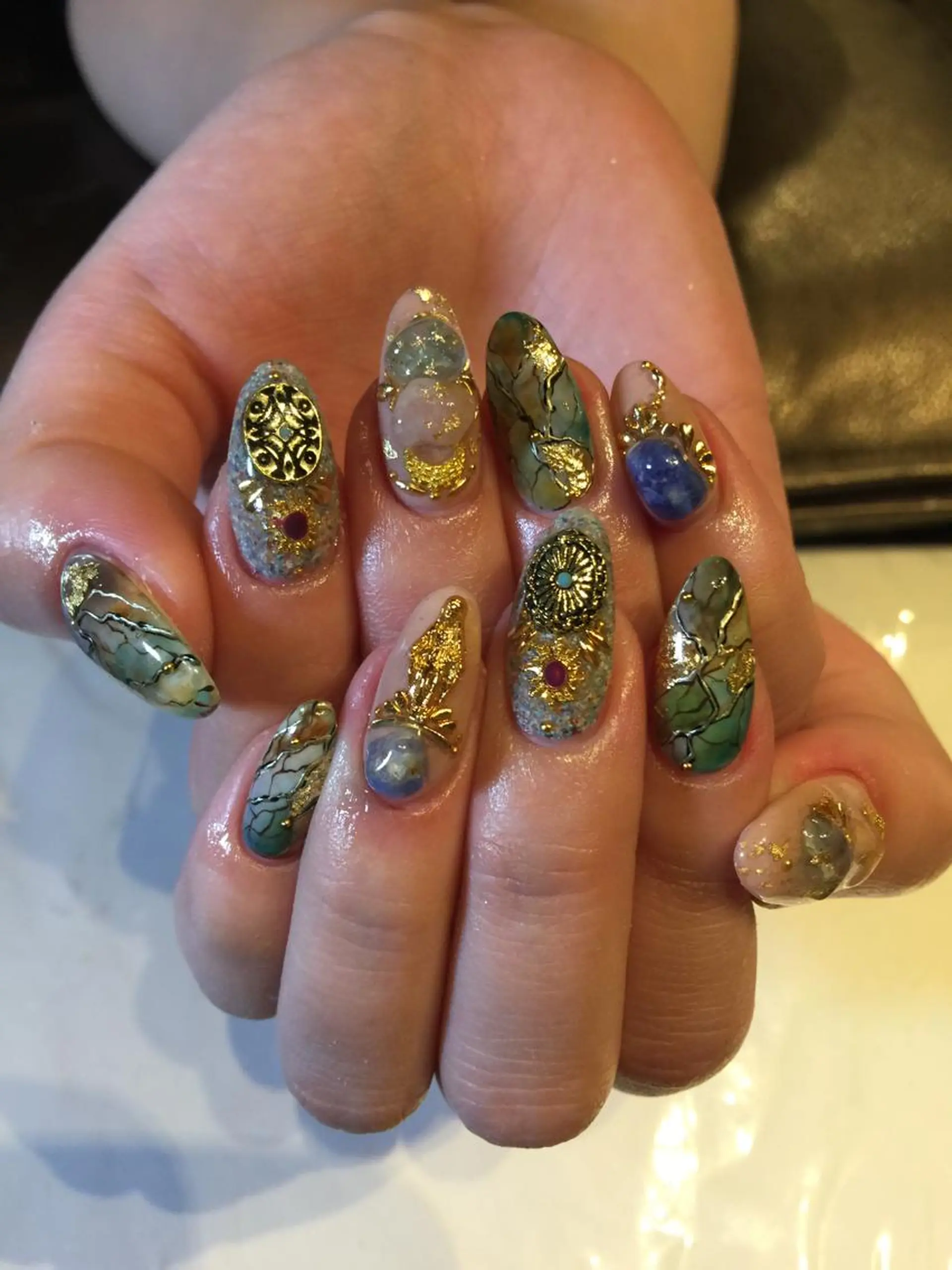 ネイル chatblanc ♡のネイルデザイン