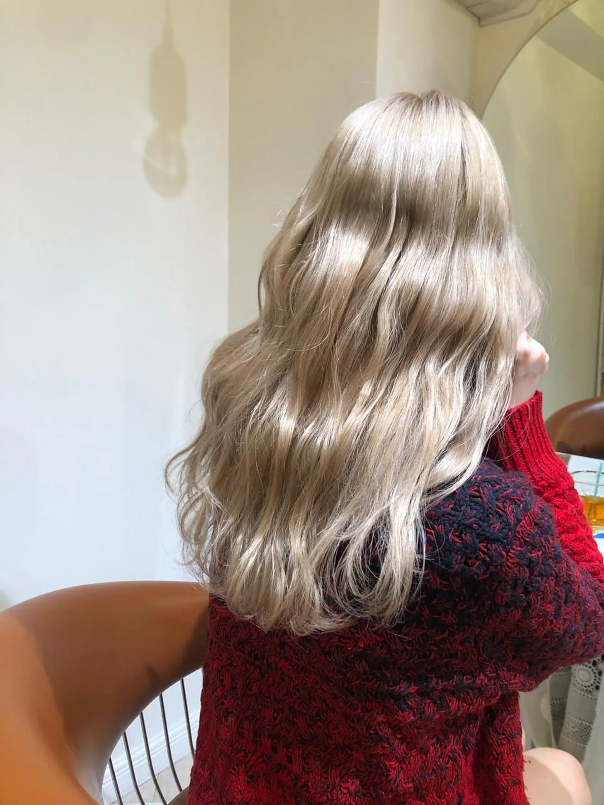 カラー ヘアカラー ブリーチカラー🎀 韓国風/寺門美優のヘアスタイル