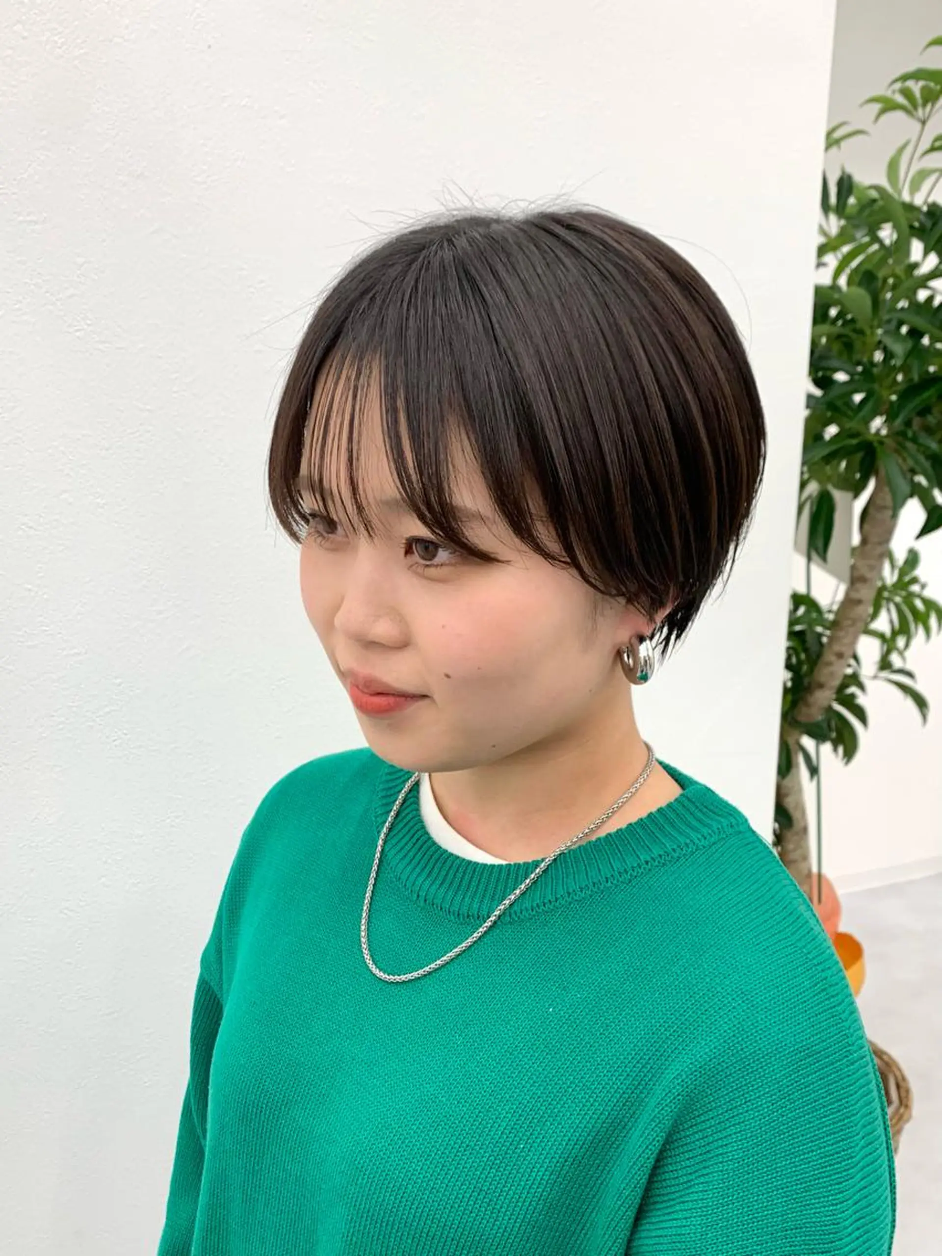 ショート レイヤー ハイトーン 暖色⭐︎KANAKOのヘアスタイル