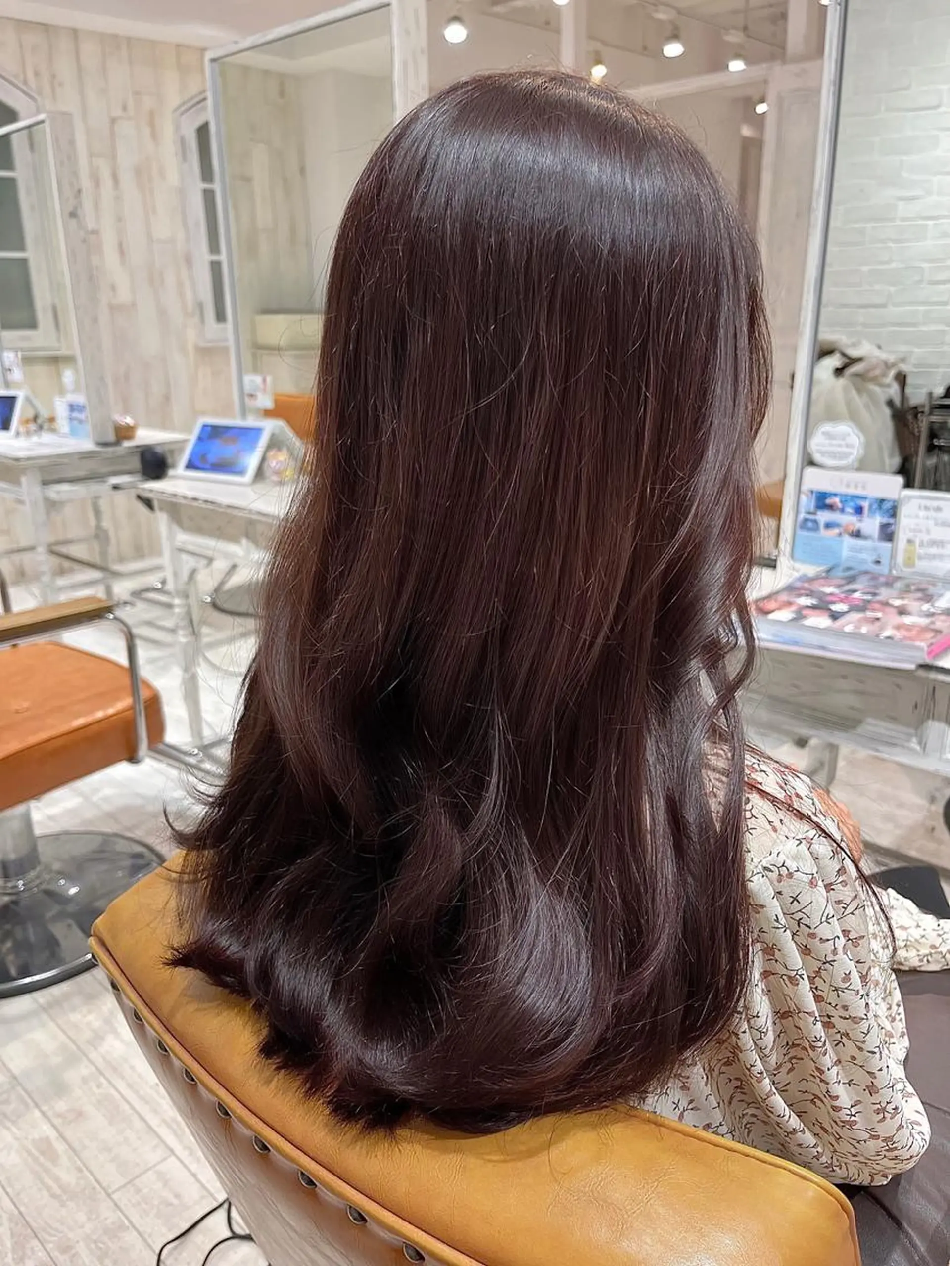 ロング カラー ブラウンカラー ラベンダーカラー ピンクカラー ピンクブラウン レッドカラー 【韓国ヘア×透明感 カラー】笹谷 莉未のヘアスタイル