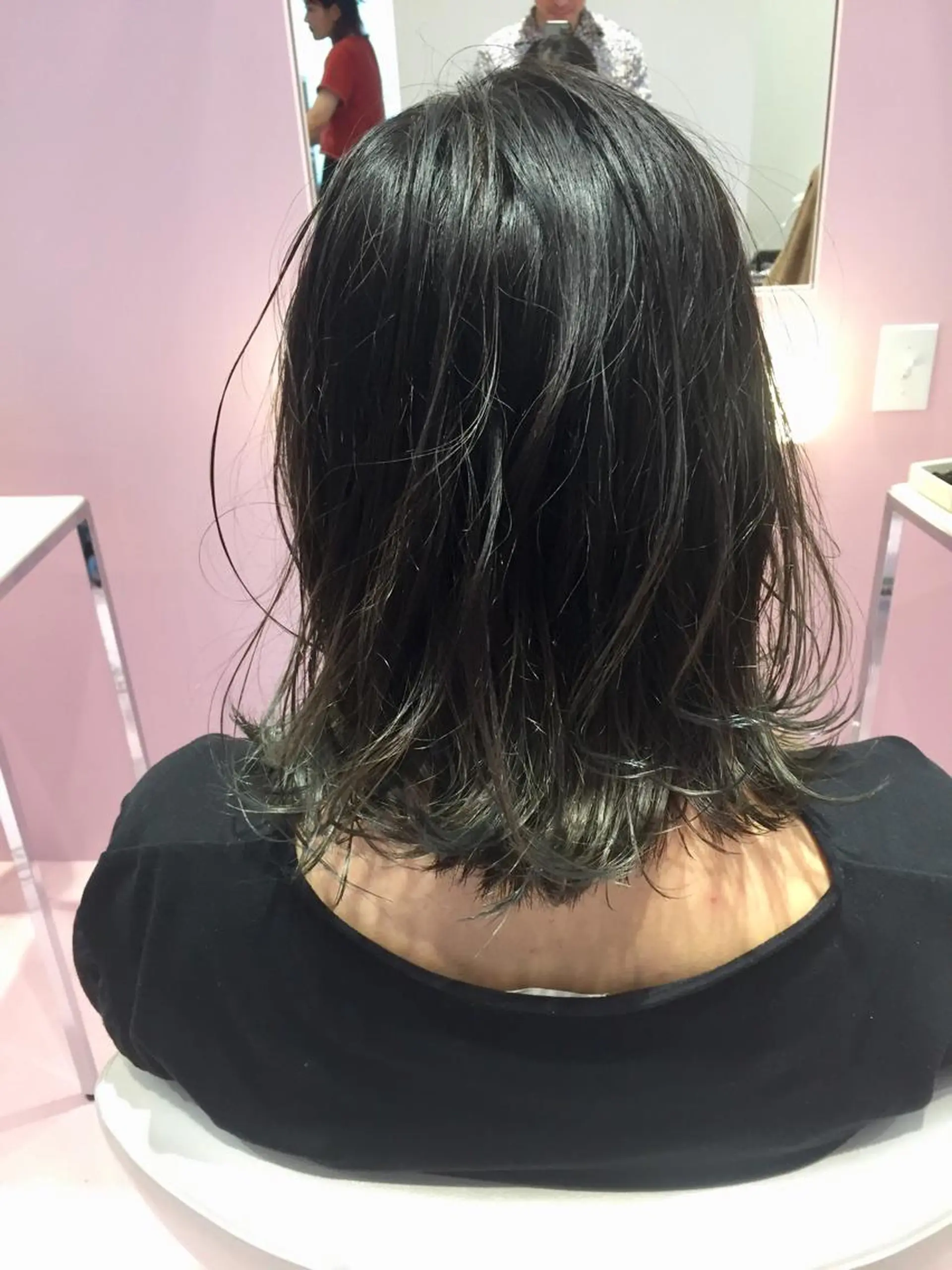 ミディアム カット ヘアカラー トリートメント 所渉/韓国レイヤー /ウルフカットのヘアスタイル