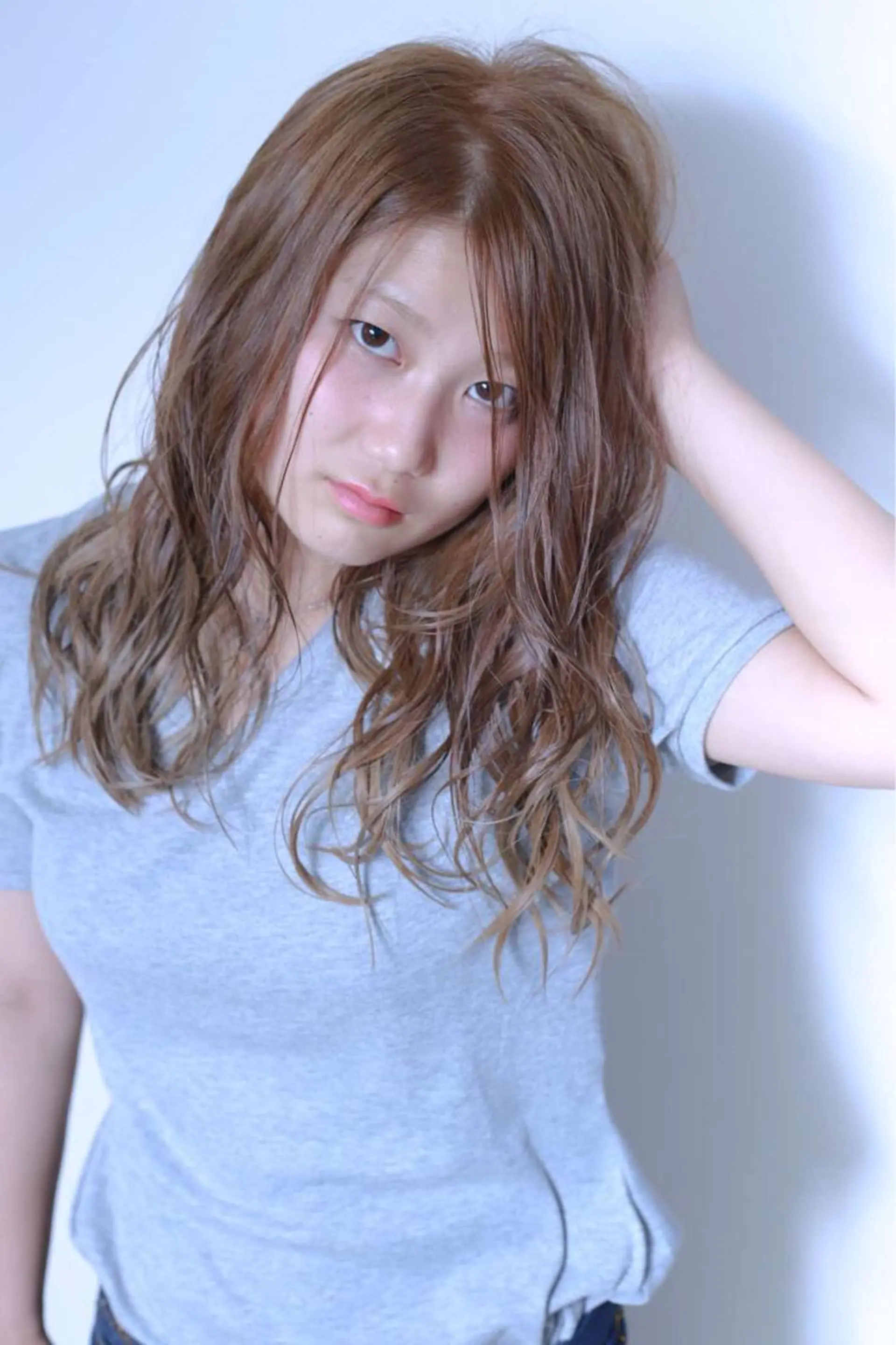 ロング 伊藤 裕貴のヘアスタイル