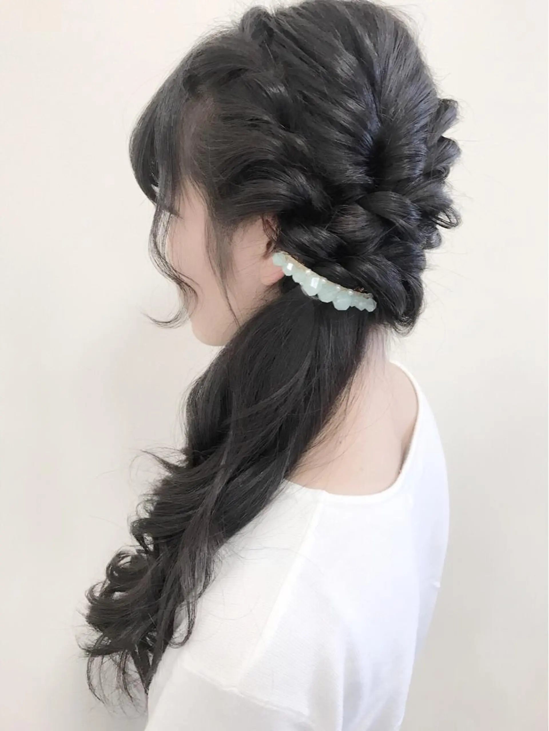 ロング ヘアアレンジ 沢田 瞳のヘアスタイル