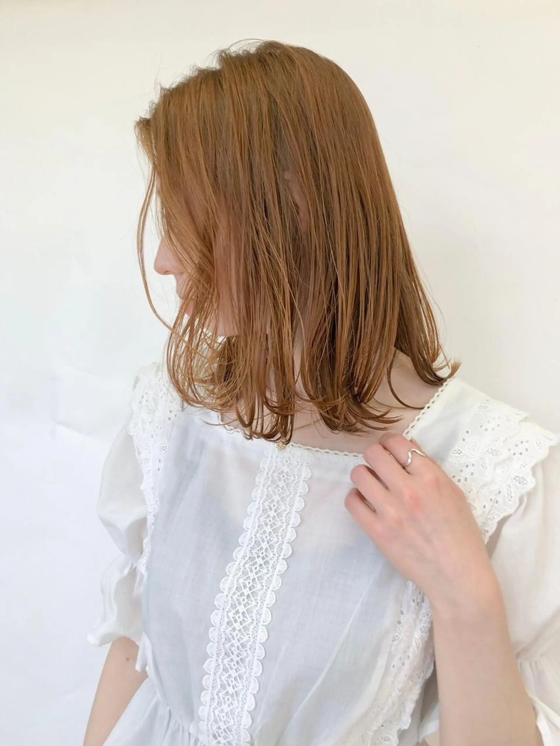 ミディアム カラー 🤍オオカワ レイナ🤍のヘアスタイル