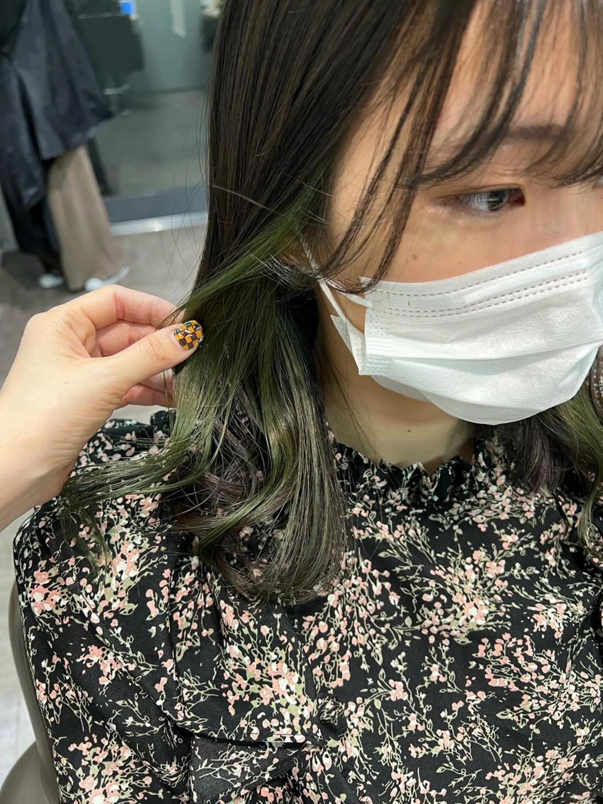 ミディアム カラー ヘアアレンジ ミストバング イヤリングカラー  フェイスフレーミング インナーカラー SALOWIN藤沢店所属・サナ🌱 切りっぱなしボブのヘアスタイル