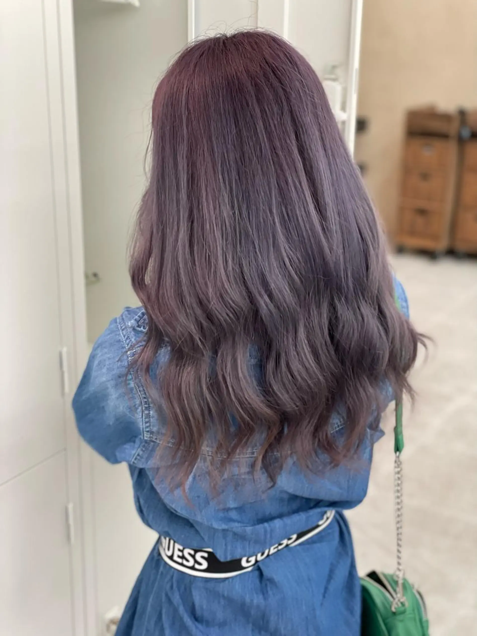 ロング カラー ショーヤ/ブリーチ /エクステのヘアスタイル