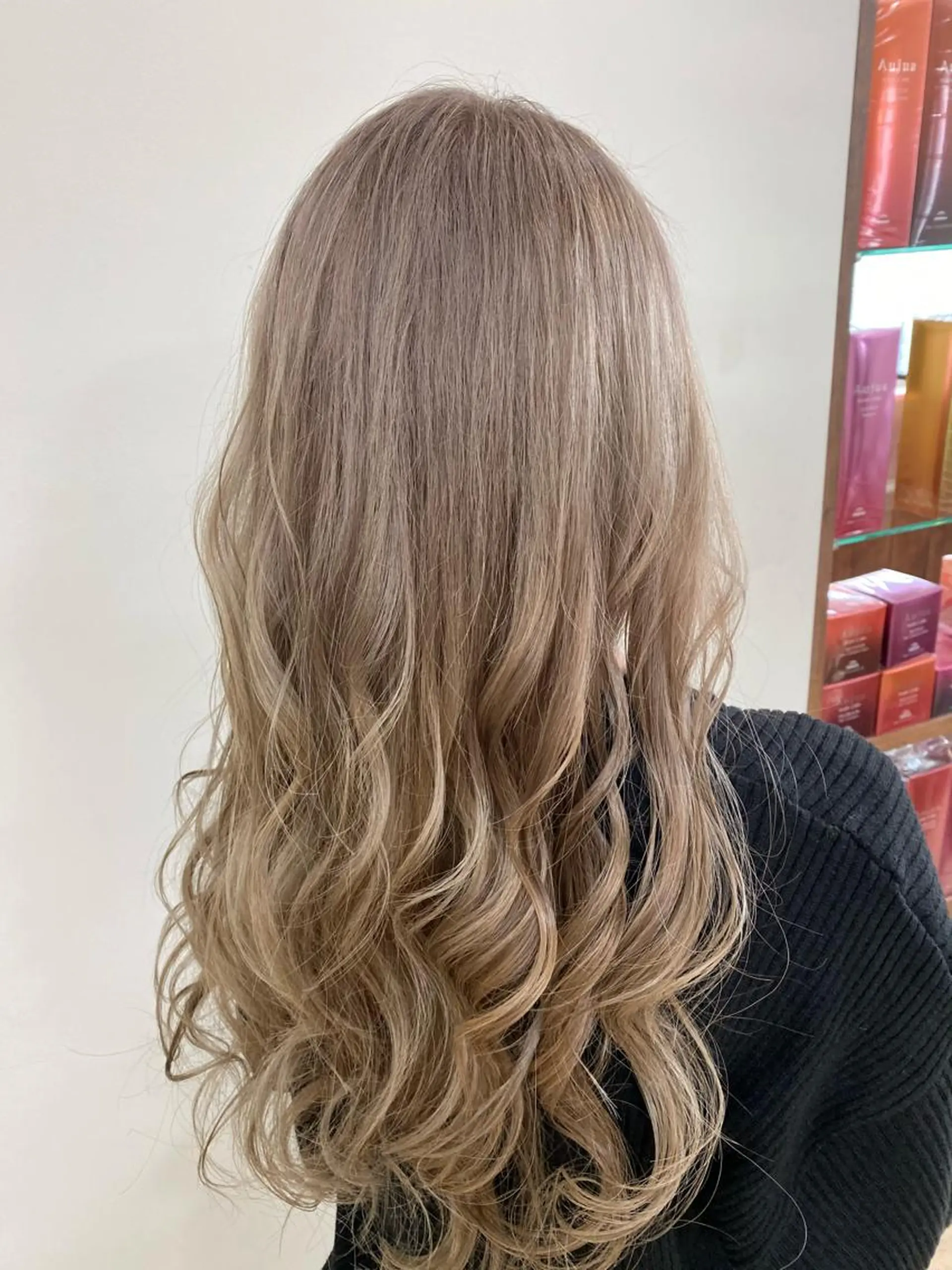 カラー SALOWIN栄 高須大貴のヘアスタイル